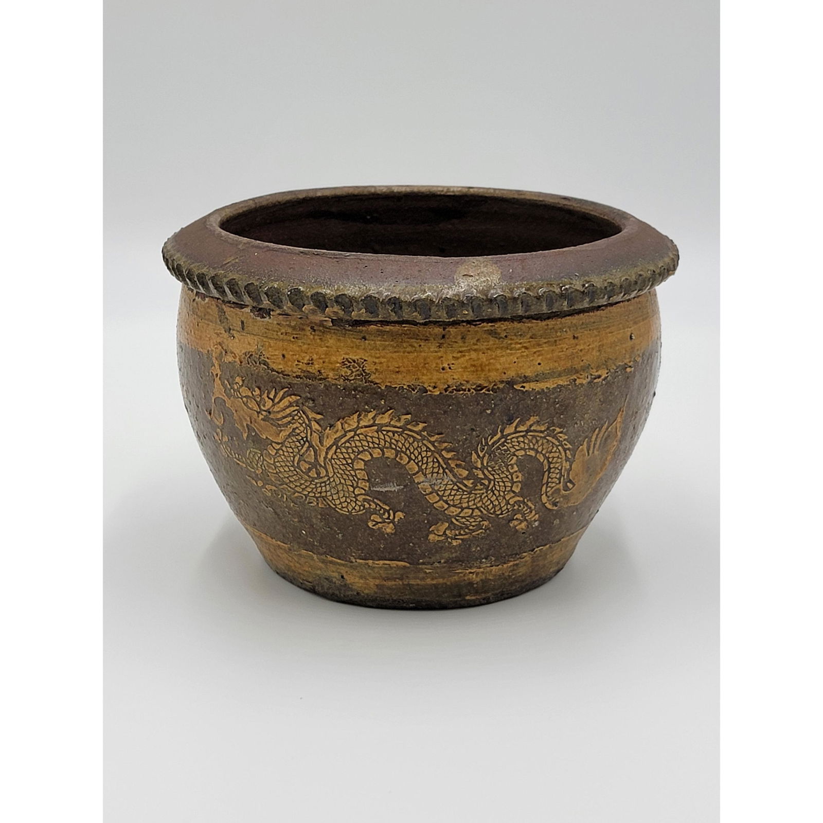 Antique Chinese Planter With Dragons (1 of 20)