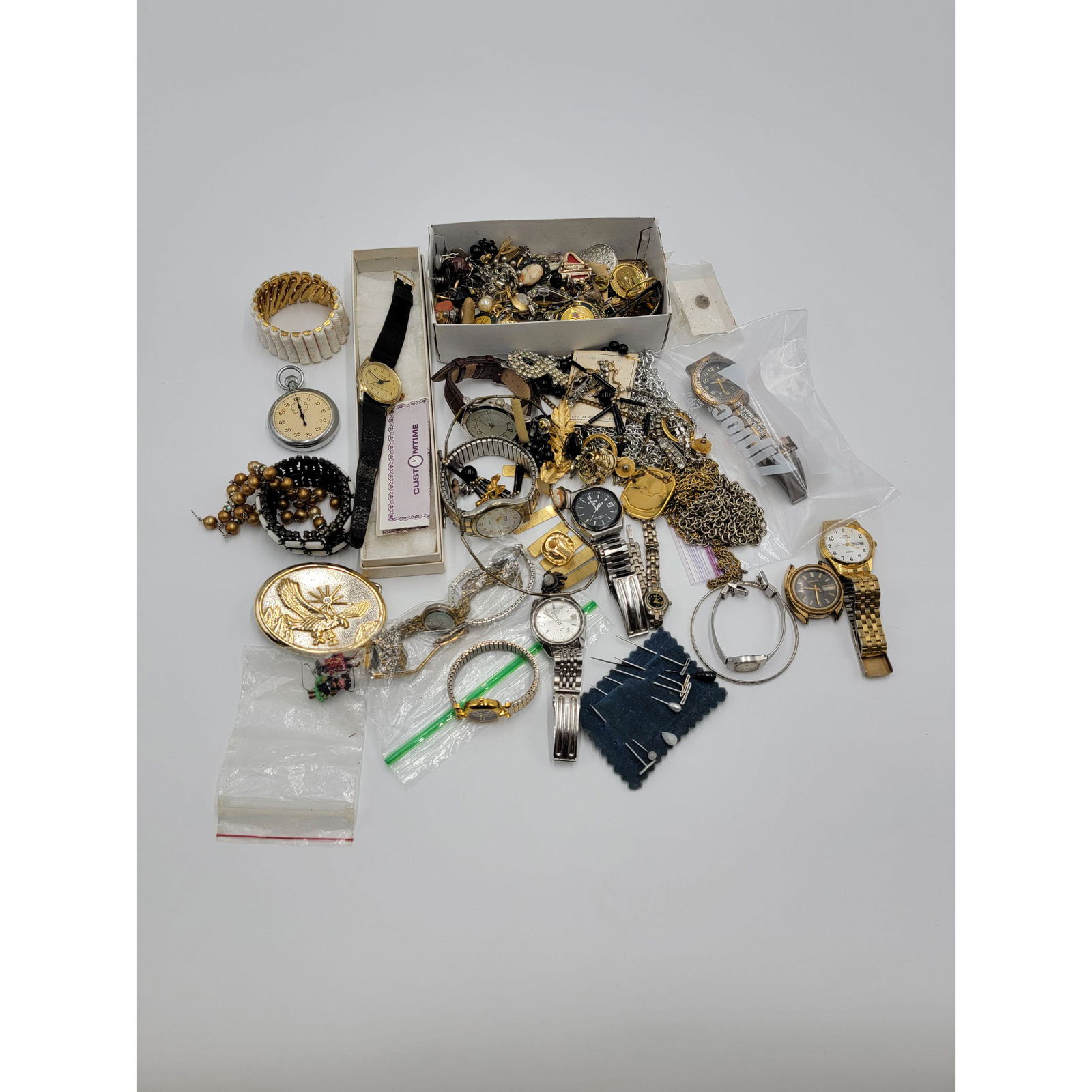Grouping Of Vintage Costume Jewelry Sterling & Watches (1 of 17)