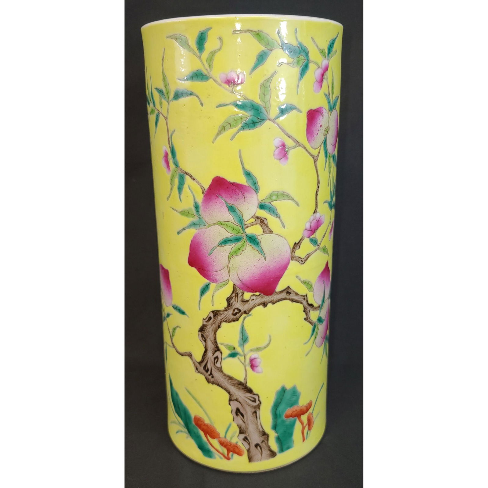 Antique Chinese Porcelain Hat Stand / Vase Re-Listed (1 of 20)