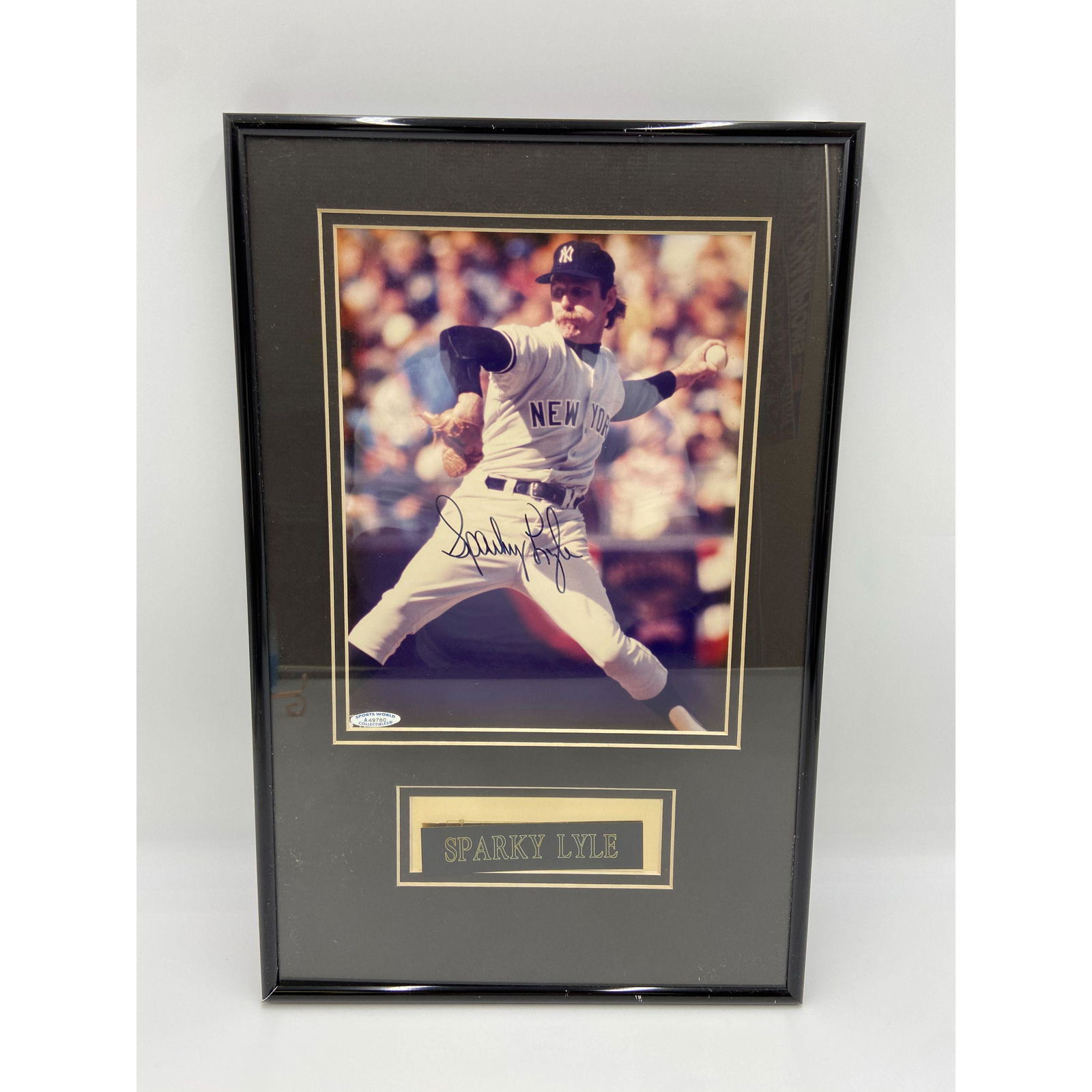 Sparky Lyle Signed New York Yankees Photo w/ COA (1 of 4)