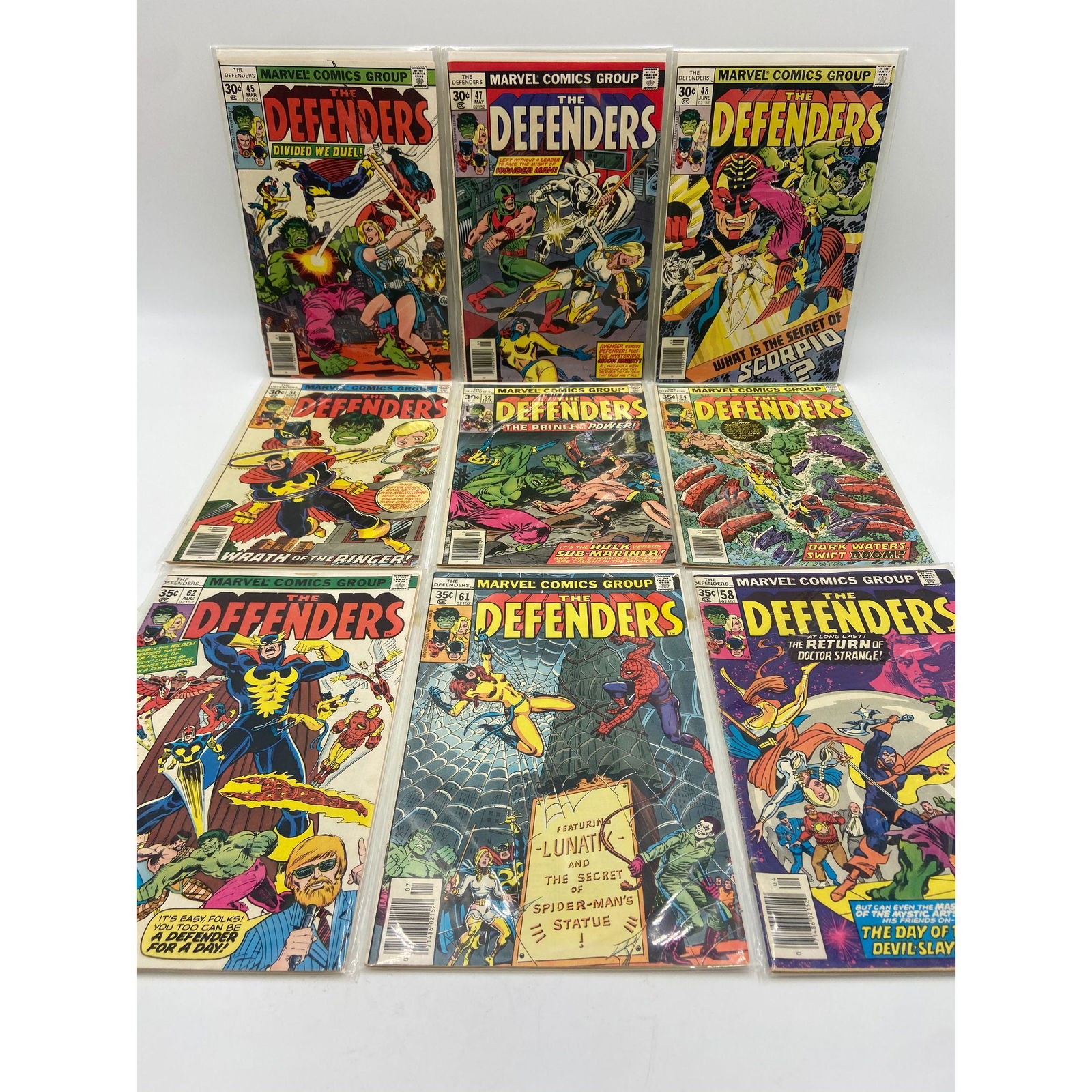LOT OF 9 VINTAGE MARVEL COMICS THE DEFENDERS EARLY ISS (1 of 10)