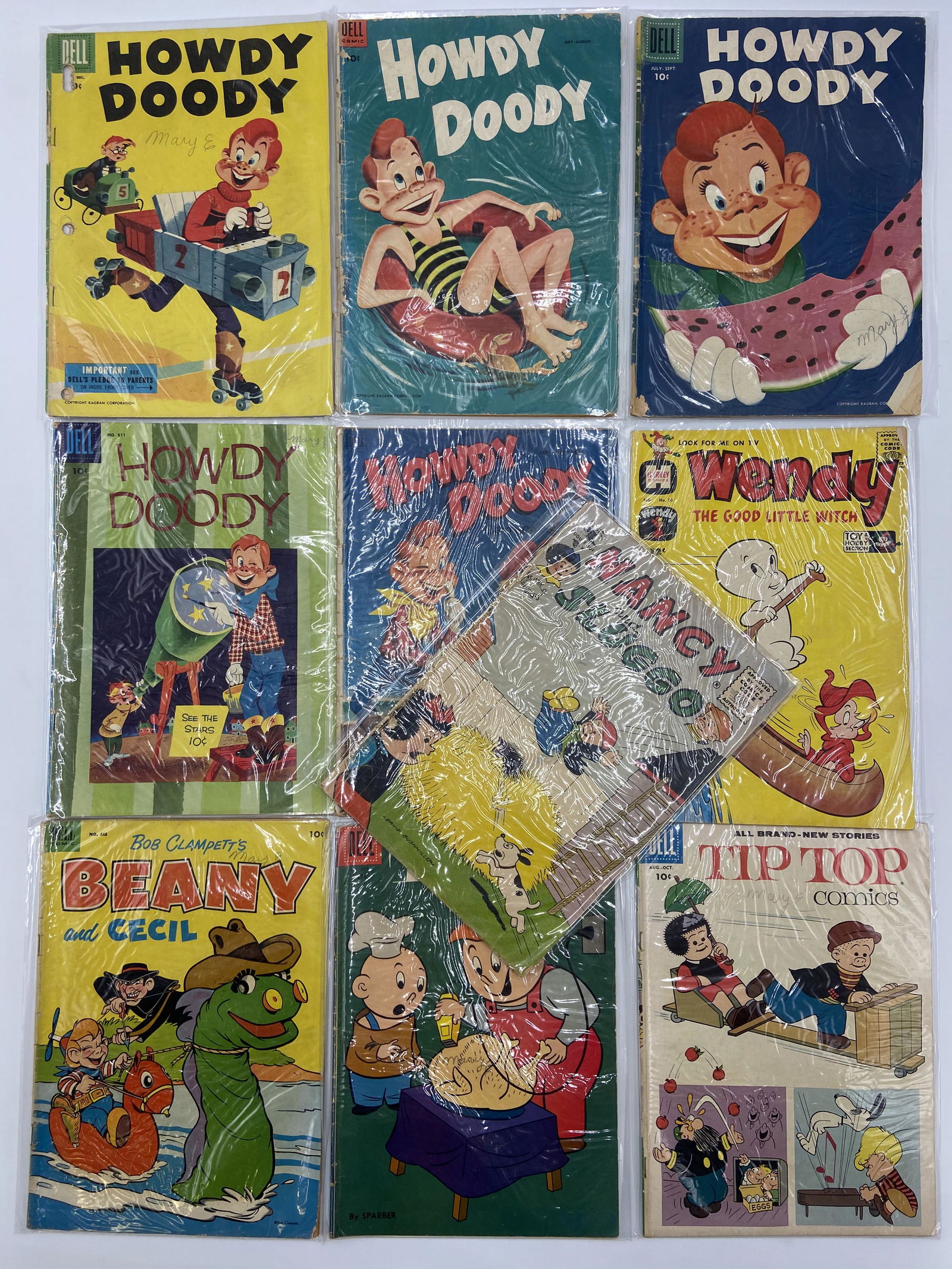 LOT OF 10 VINTAGE DELL 10 CENT COMICS HOWDY DOODY, WEND (1 of 11)