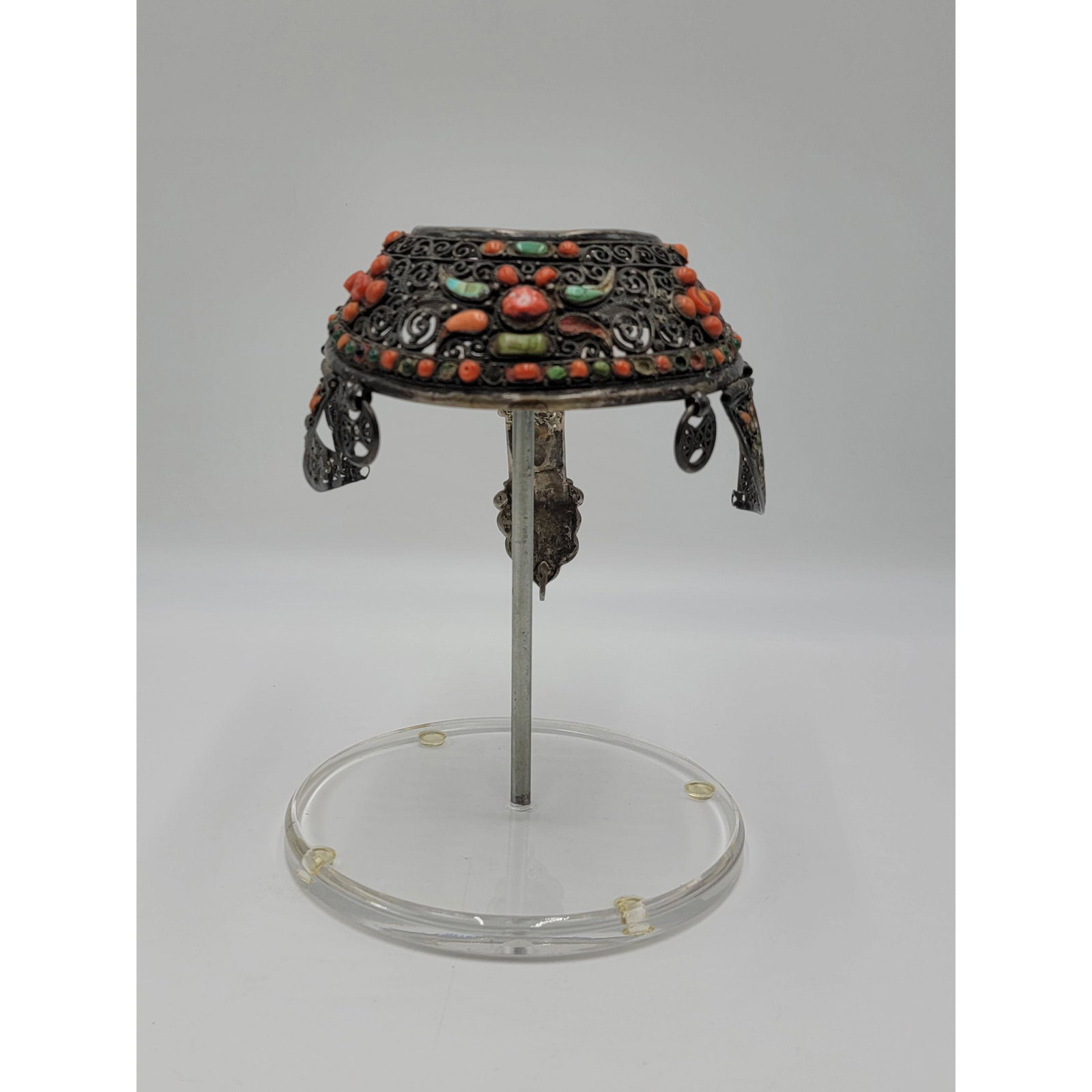 Mongolian Silver Headdress With Coral, Turquoise: Mongolian Silver Headdress With Coral, Turquoise & Stand 386 Total Grams. Measure Approx. 6" x 6.5". Use Link Below To See Similar Sold Dec 2017. https://www.liveauctioneers.com/item/58171145_mongolia