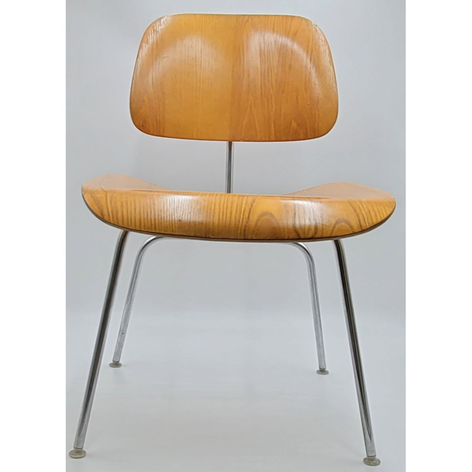 Vintage Mid Century Charles & Ray Eames Chair: Vintage Charles & Ray Eames Chair. Mid-20th cent. Walnut Plywood & Chrome Plated Steel. Ht. 29" W 19" Seat Ht. 18".