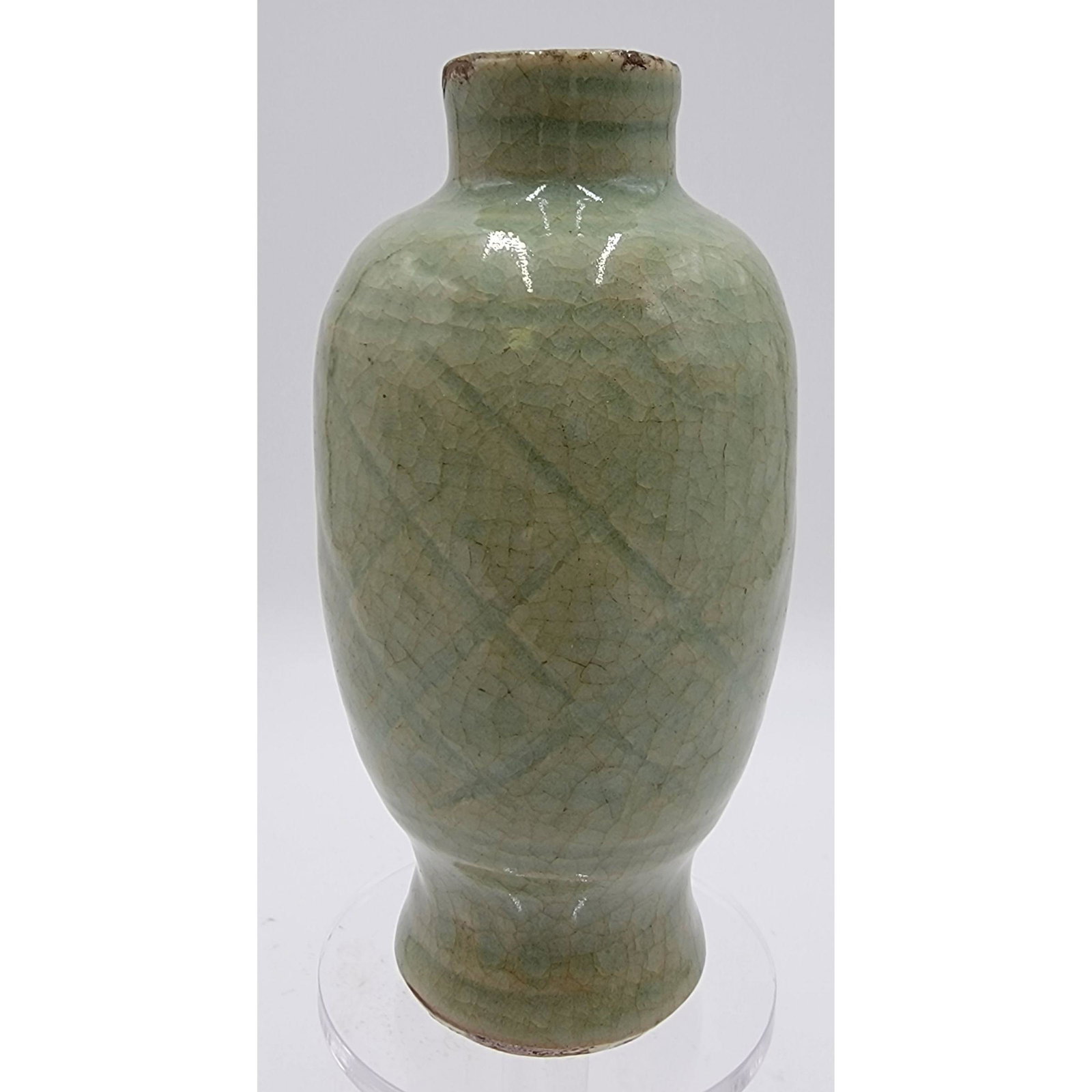 15-16th Century Chinese Celadon Vase Ming Dynasty (1 of 16)
