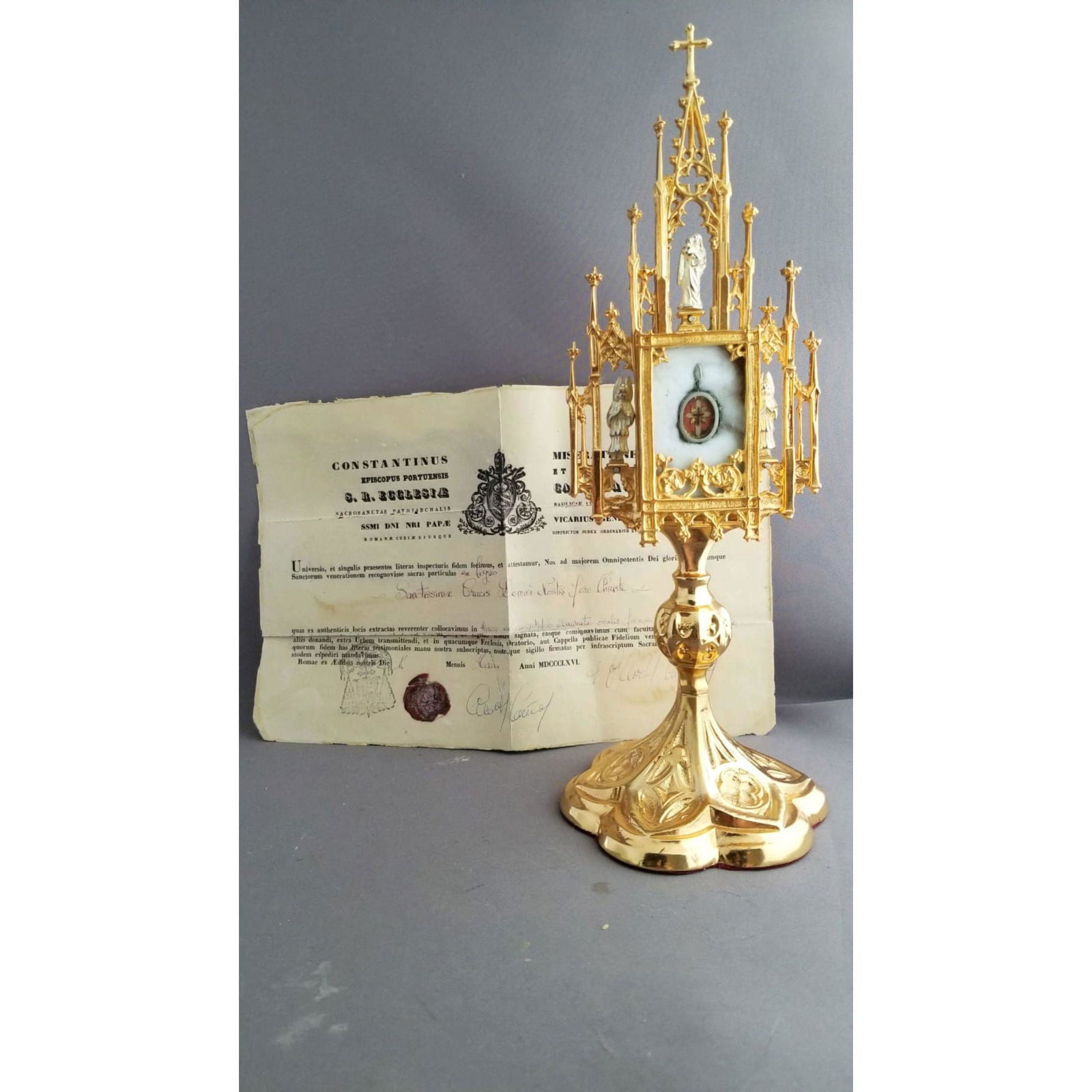 A Rare And Important Reliquary Part Of Christ Crucifix (1 of 6)