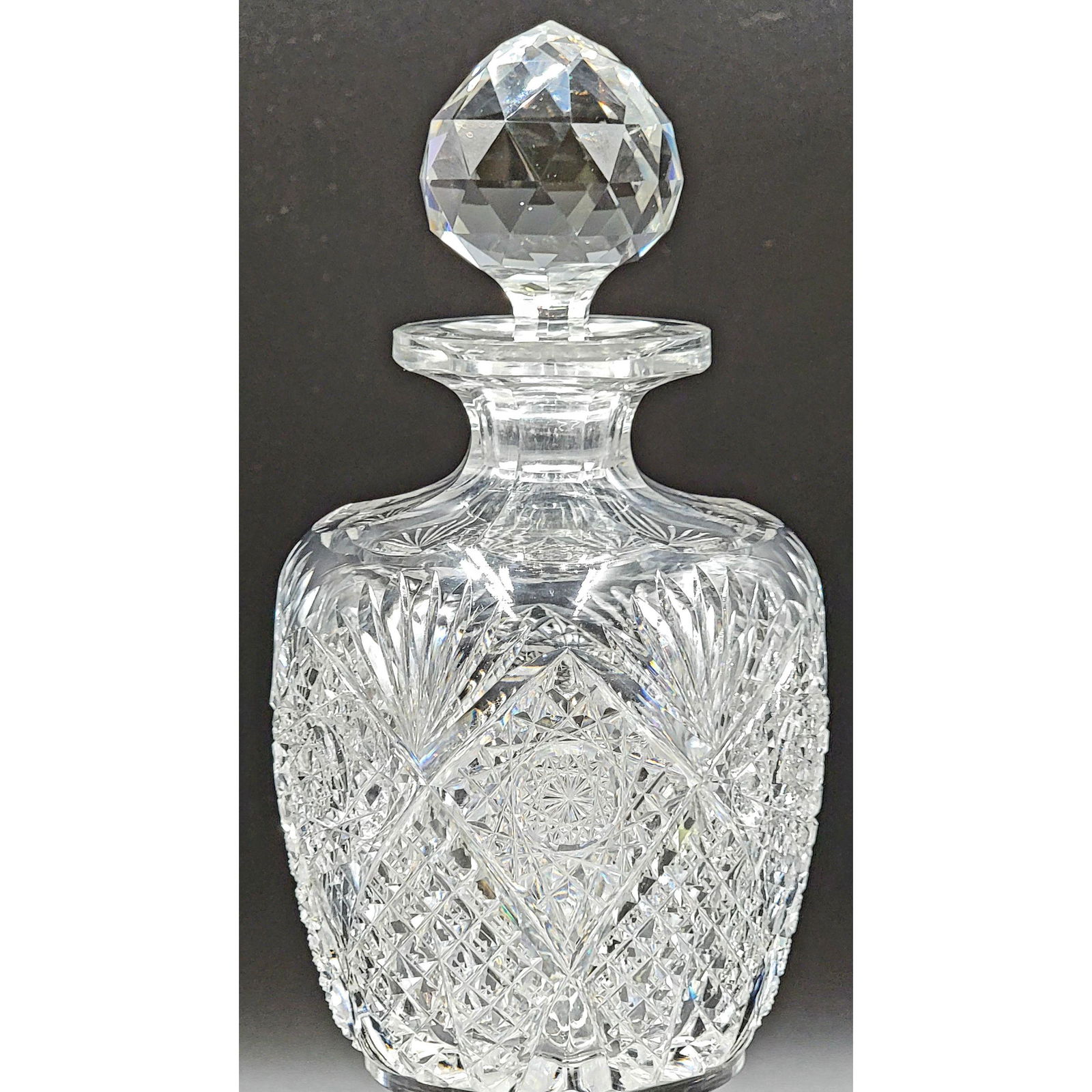 ABP Cut Glass Aberdeen Cologne By Hawkes: ABP Cut Glass Aberdeen Cologne By Hawkes, Extra Large Cologne In A Hard To Find Hawkes Design. Measure 8" Tall. The Stopper Has A Small Fleck On The Bottom That Fits In Bottle, Tiny Fleck On Rim Easil