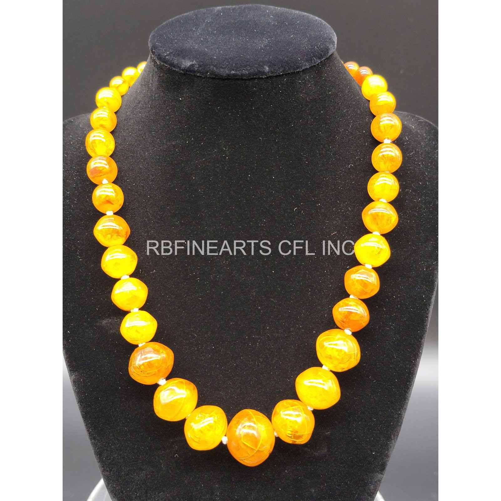 14k Gold And Amber Necklace 35 Total Grams: 14k Gold And Amber Necklace 35 Total Grams. Measure 18" Total Length. Please carefully read our terms of sale, shipping information, and request any condition reports or photos prior to placing a bid.