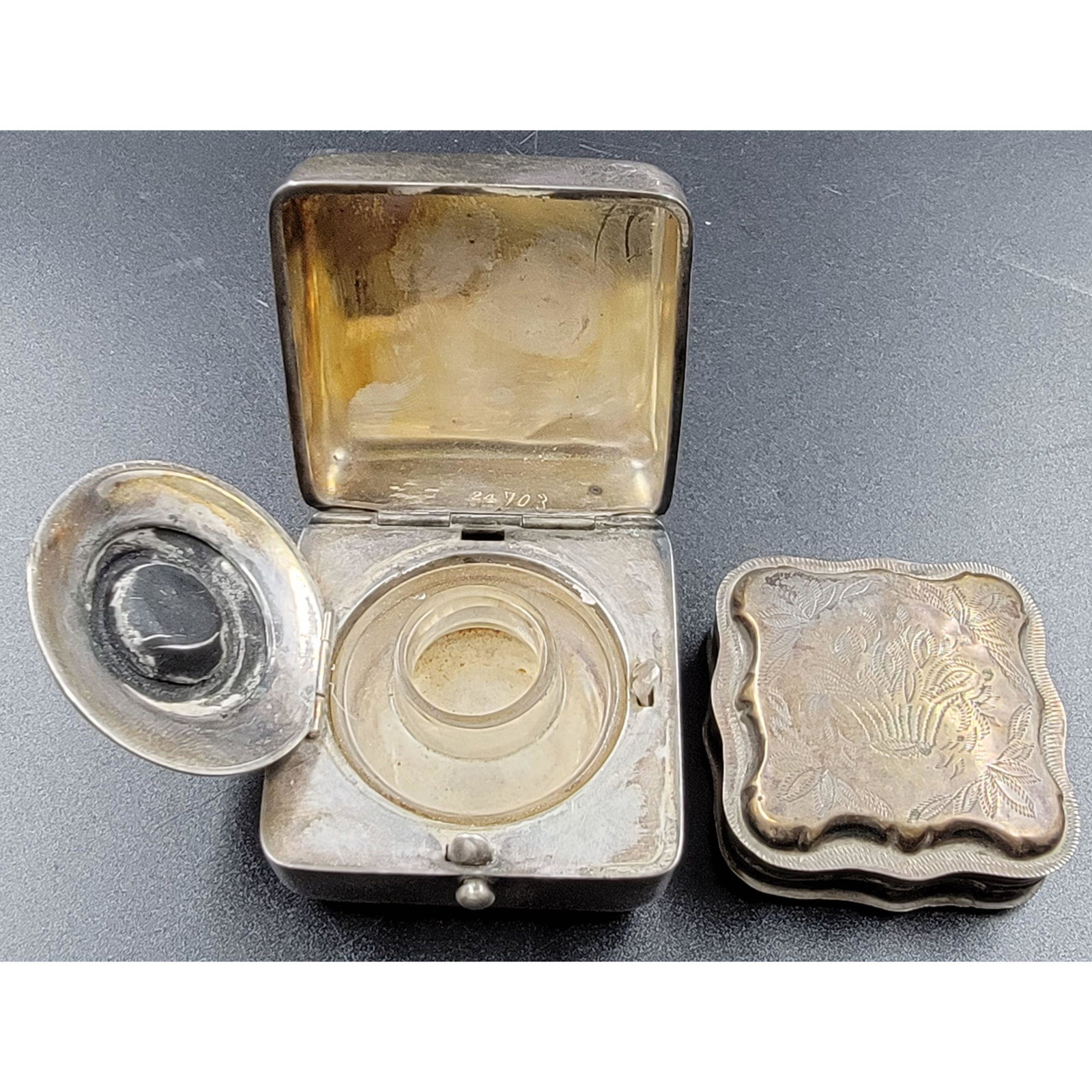A Nice Sterling Silver Travel Inkwell GORHAM (1 of 10)