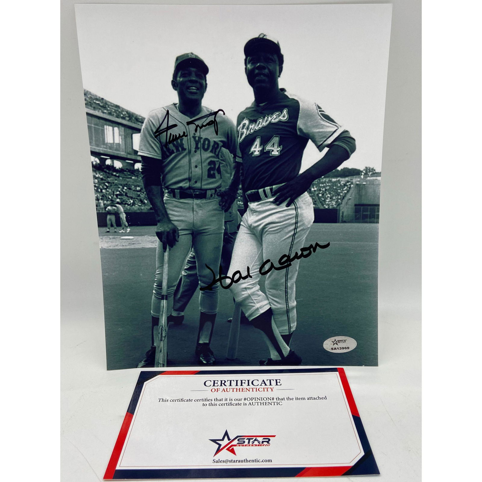 MLB Legends Hank Aaron & Willie Mays Signed Photo w/ CO (1 of 6)