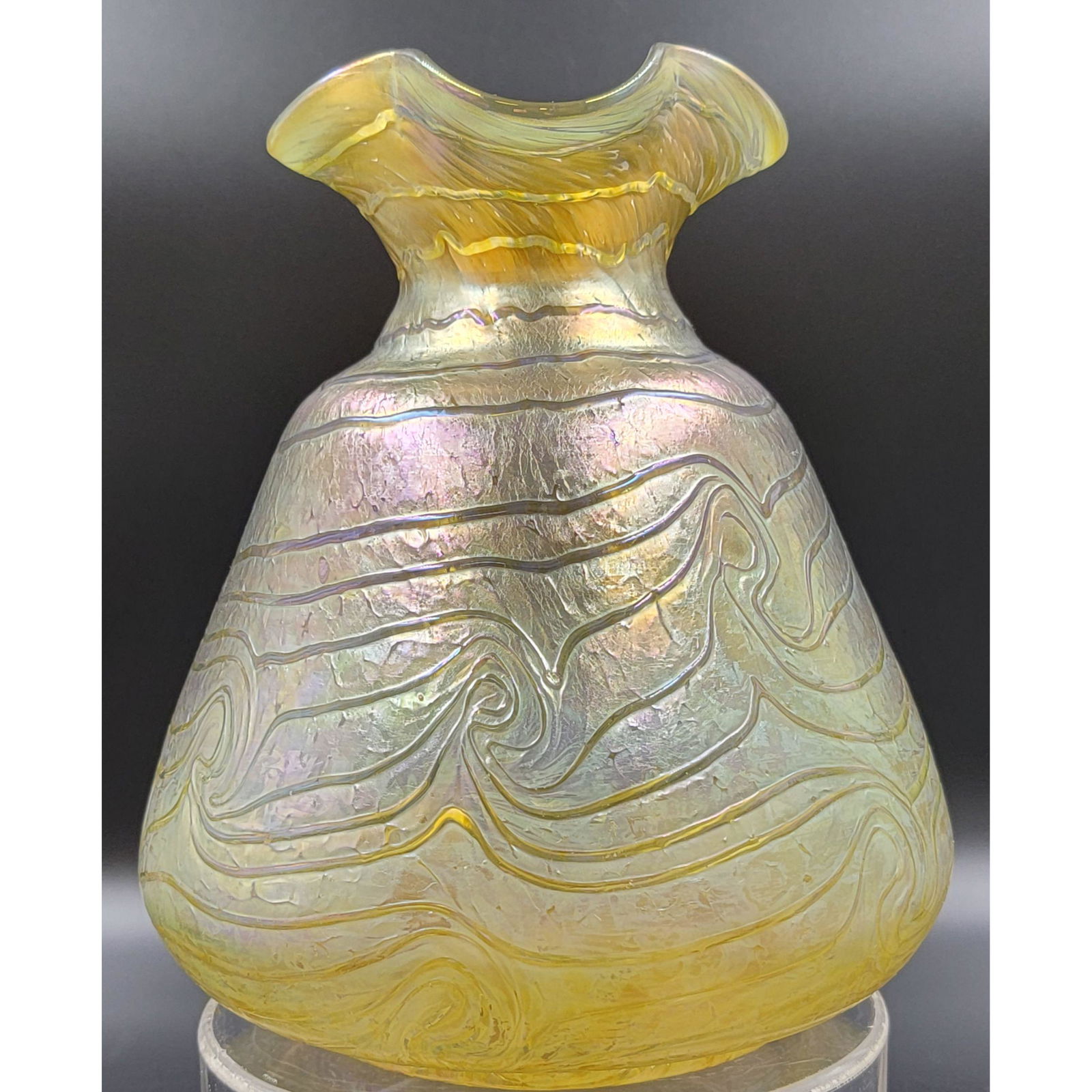 Amazing Art Glass Vase W/ Grounded Pontil  Ca 1920's (1 of 15)