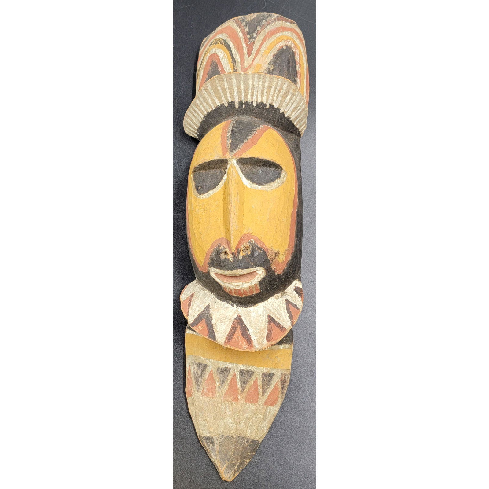An early Abelam wall mask, upper Sepik River, Papua, Ne (1 of 12)