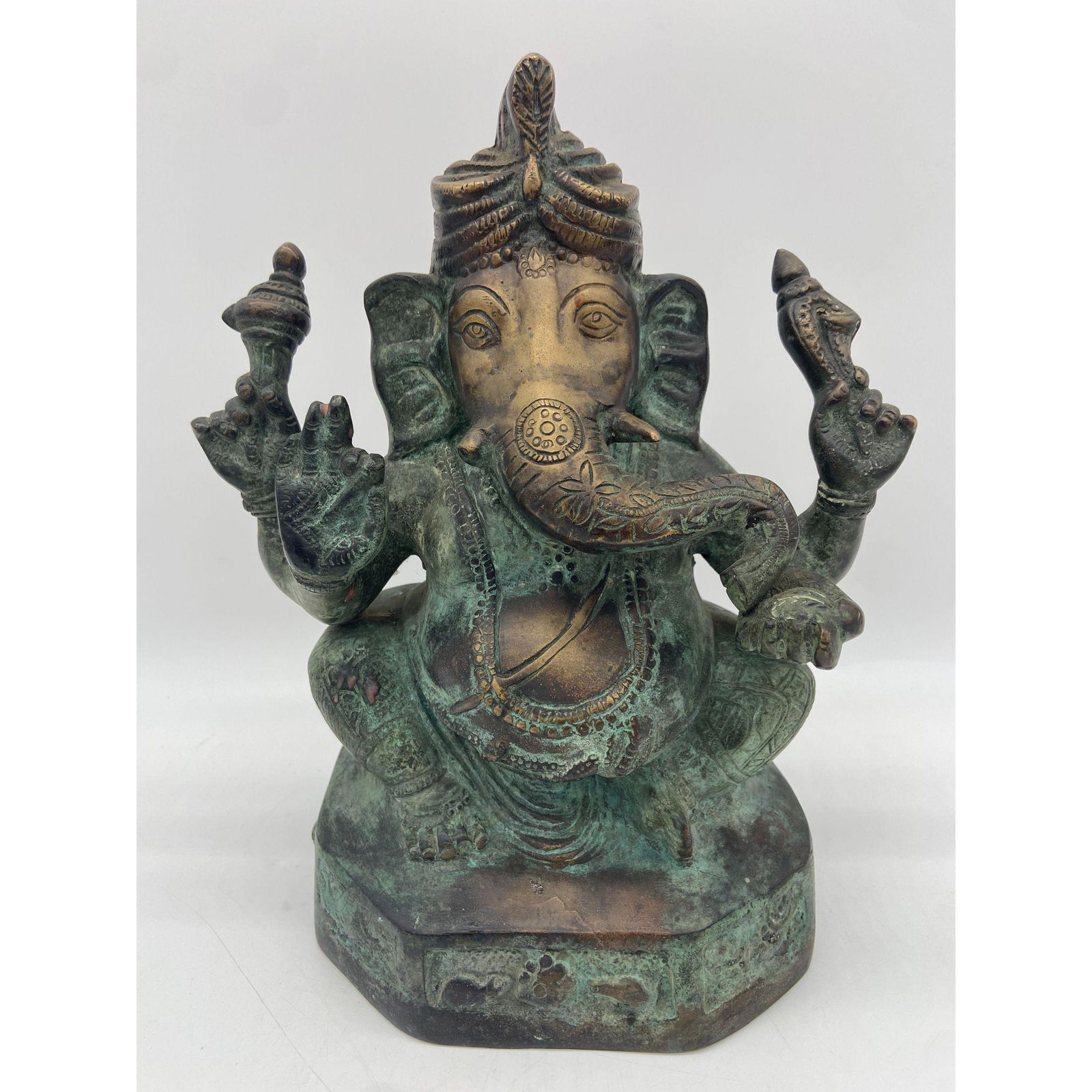 Very Old Indian Bronze Ganesh Figure (1 of 20)