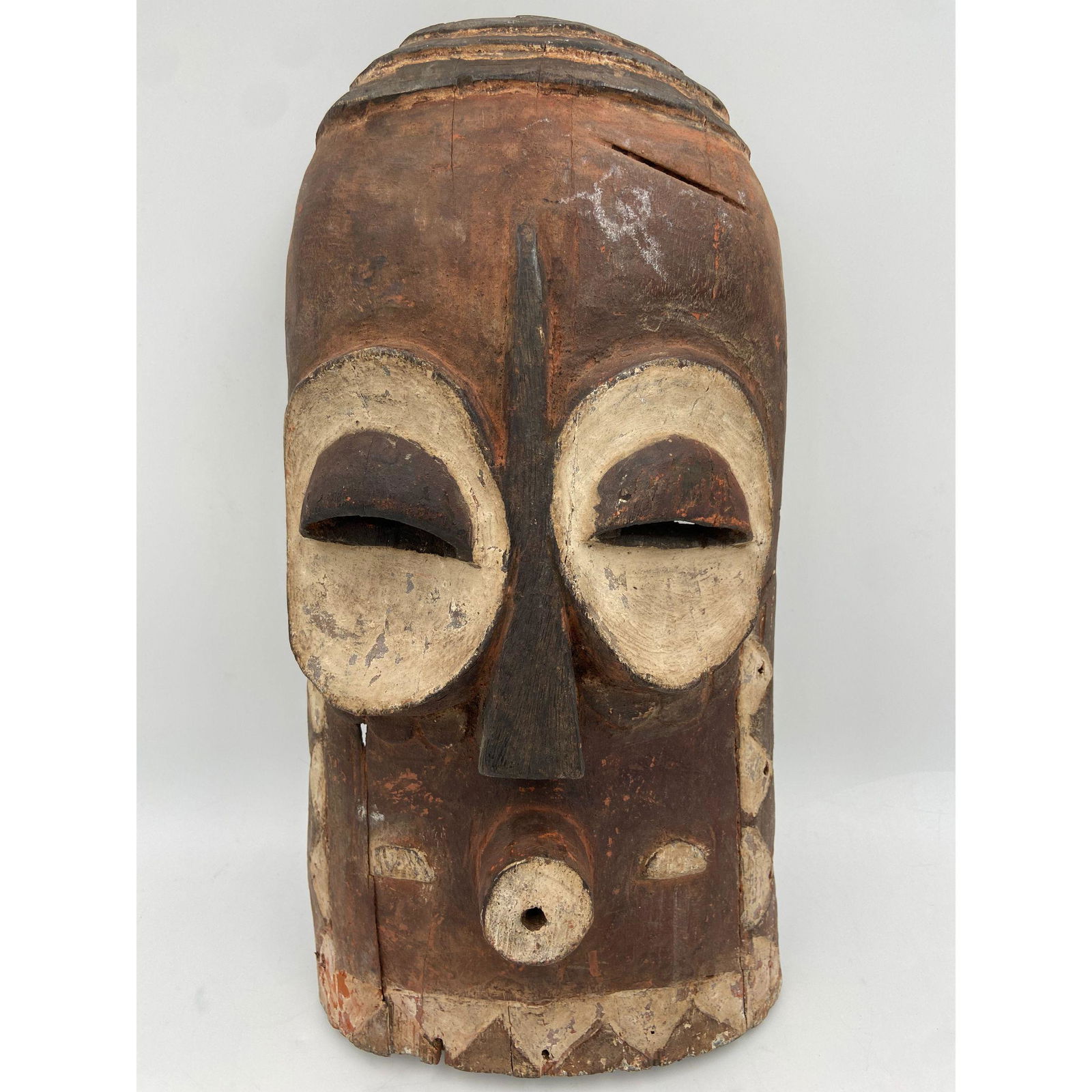 A Nice Vintage Hand Carved African Mask (1 of 14)