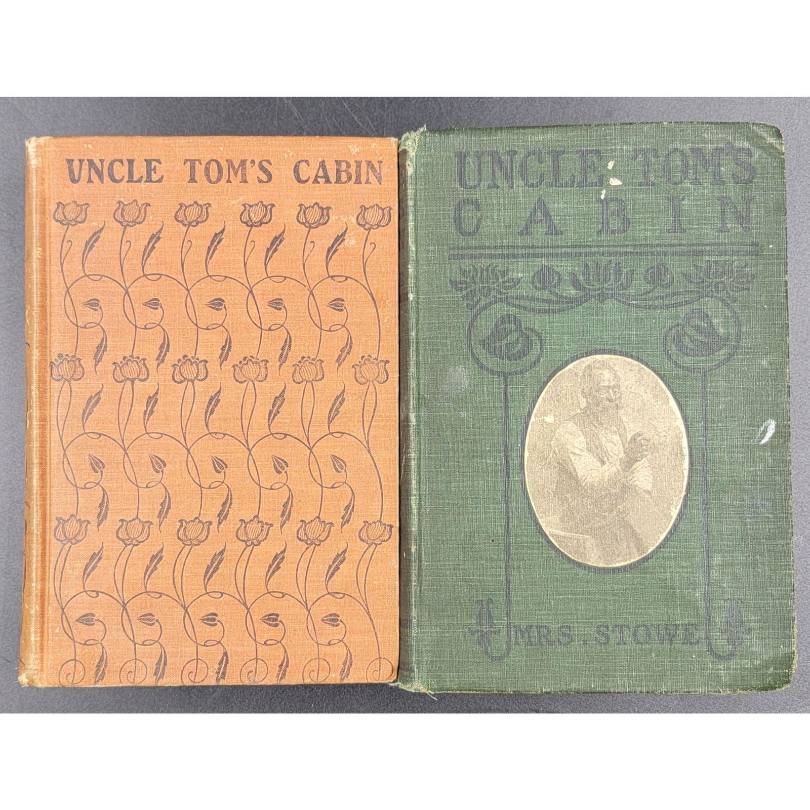 Lot Of 2 Vintage Uncle Tom's Cabin Books Mrs. Stowe (1 of 15)