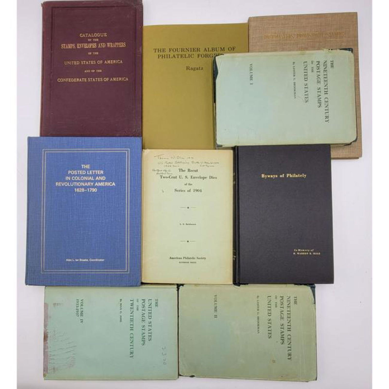 A Grouping Of Vintage / Antique Stamps And Envelopes Bo (1 of 4)