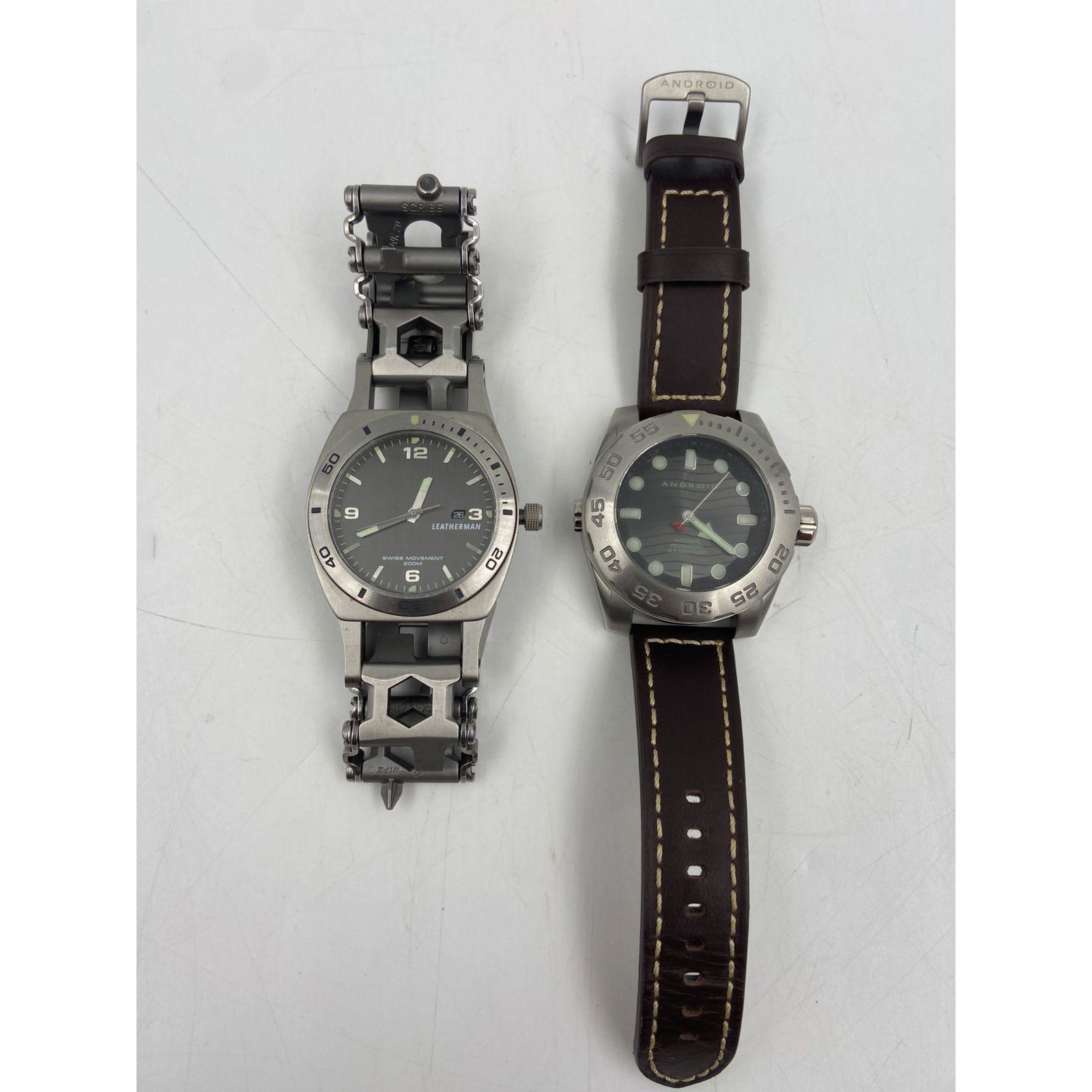 Lot Of 2 Men's Vintage Big Face Wristwatches (1 of 6)