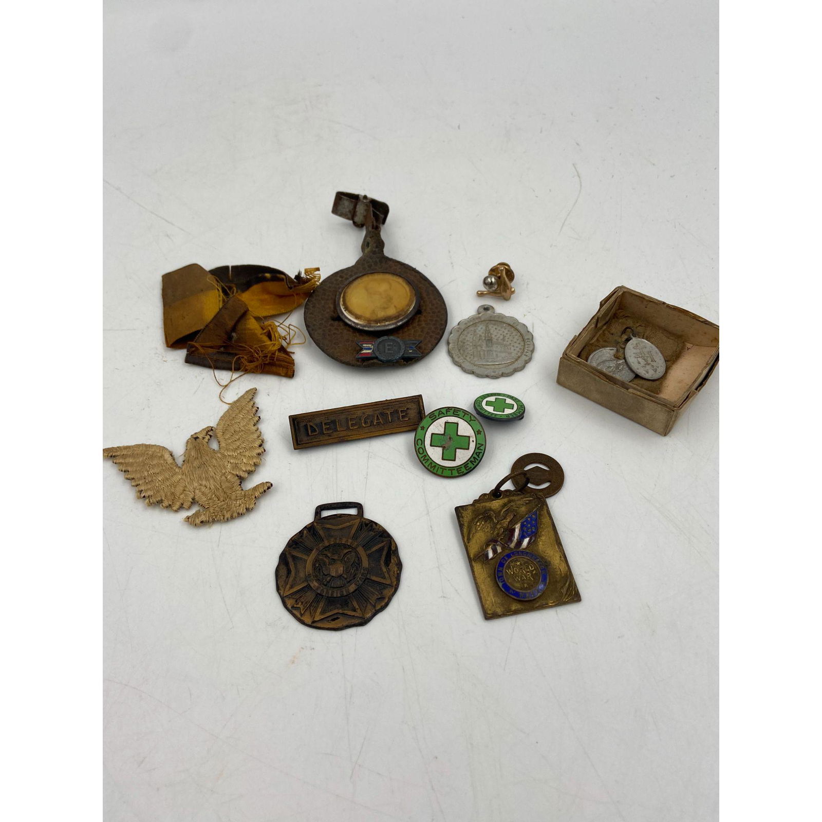 Collection Of Very Early Military Medals And Lapel Pins (1 of 16)