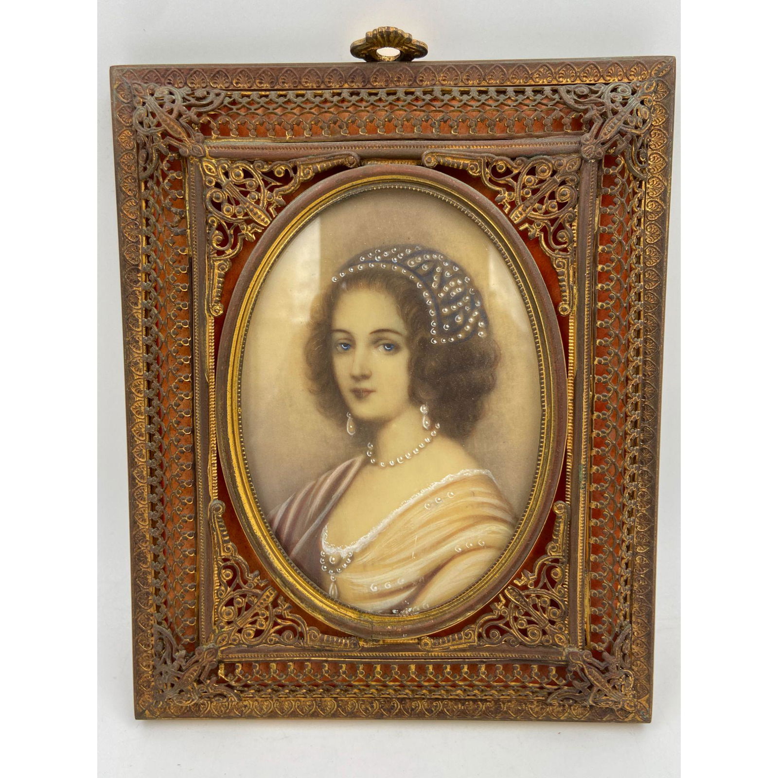 A Signed Antique Portrait Painting Of A Noble Lady In G (1 of 8)