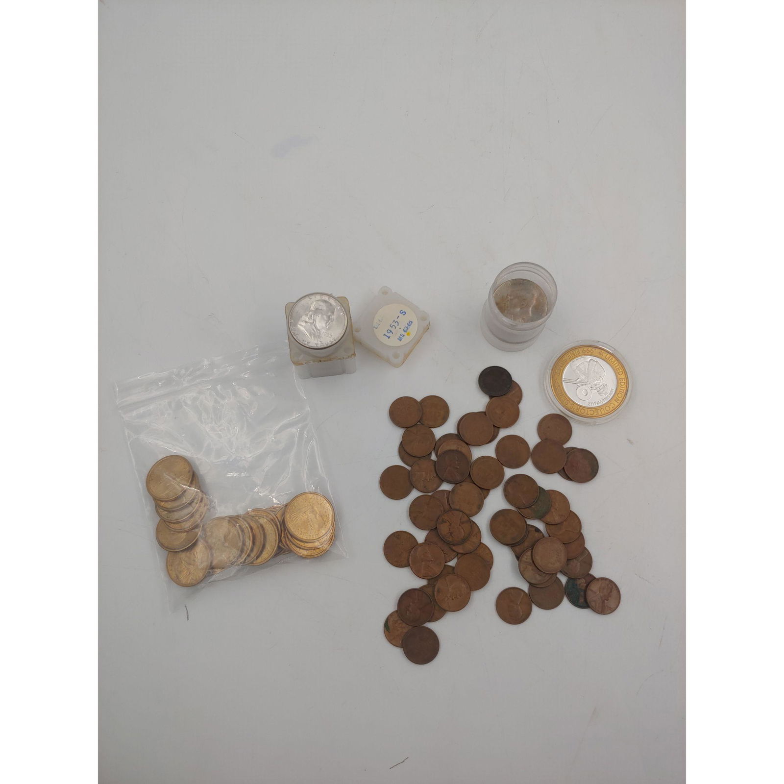 Collection of Old American Coins & Harrah's New Orleans (1 of 7)