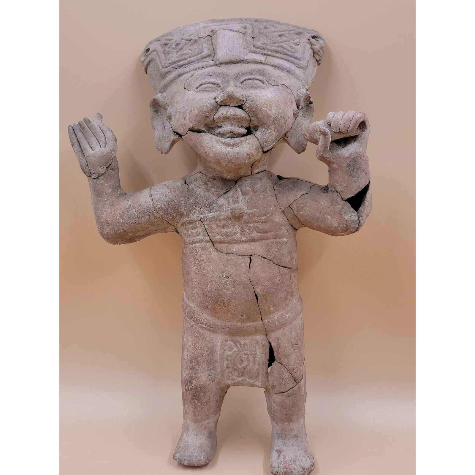 Pre Colombian Veracruz Pottery Sonriente Figure (1 of 19)