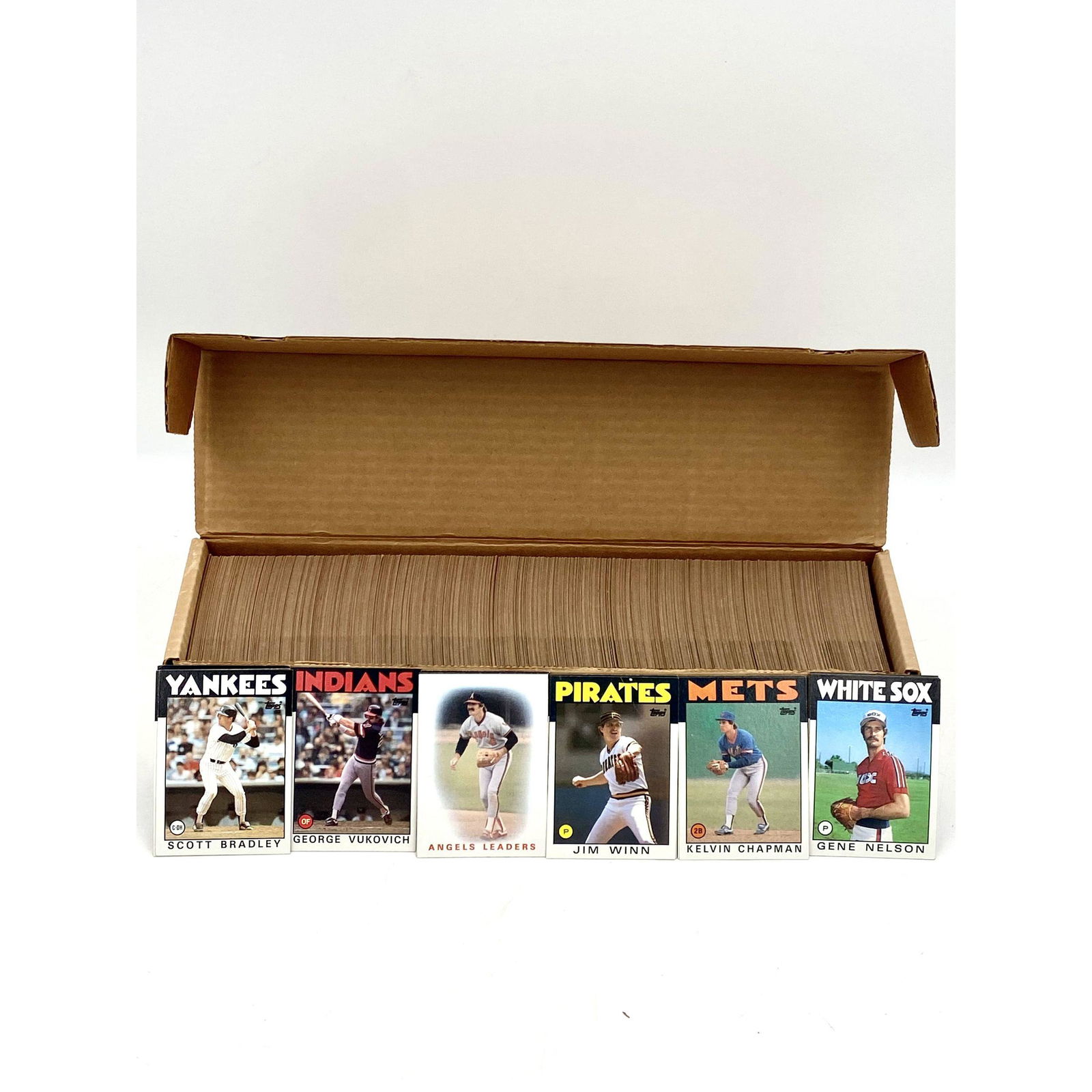 1986 Topps Major League Baseball Card Set (1 of 3)