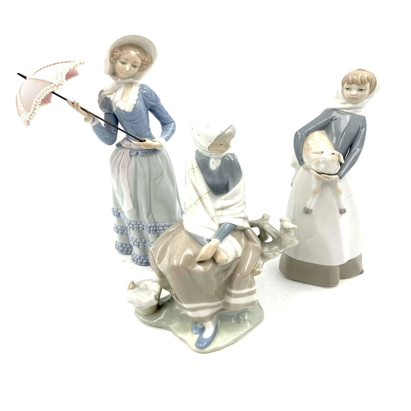 Grouping (3) Of Lladro Figurines (1 of 15)