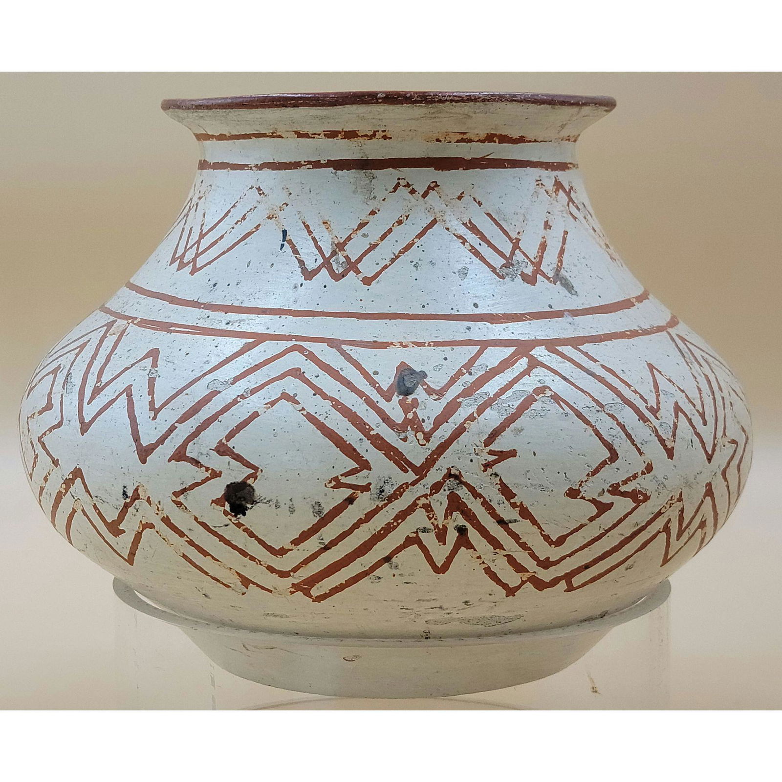 Polychromed Painted Native American Pottery Vessel (1 of 15)