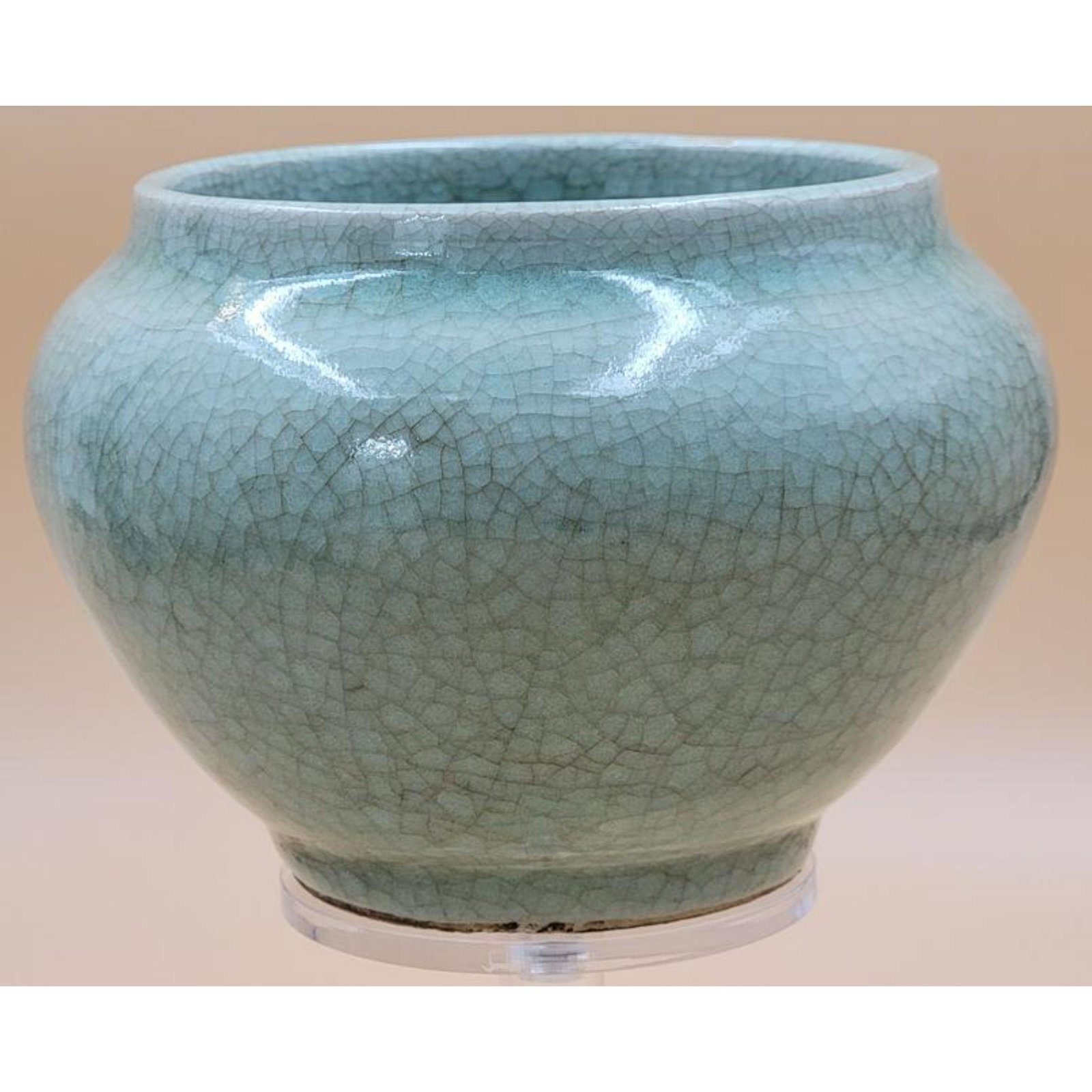 Early Antique Chinese Crackle Glaze Celadon Bowl "Ming" (1 of 17)