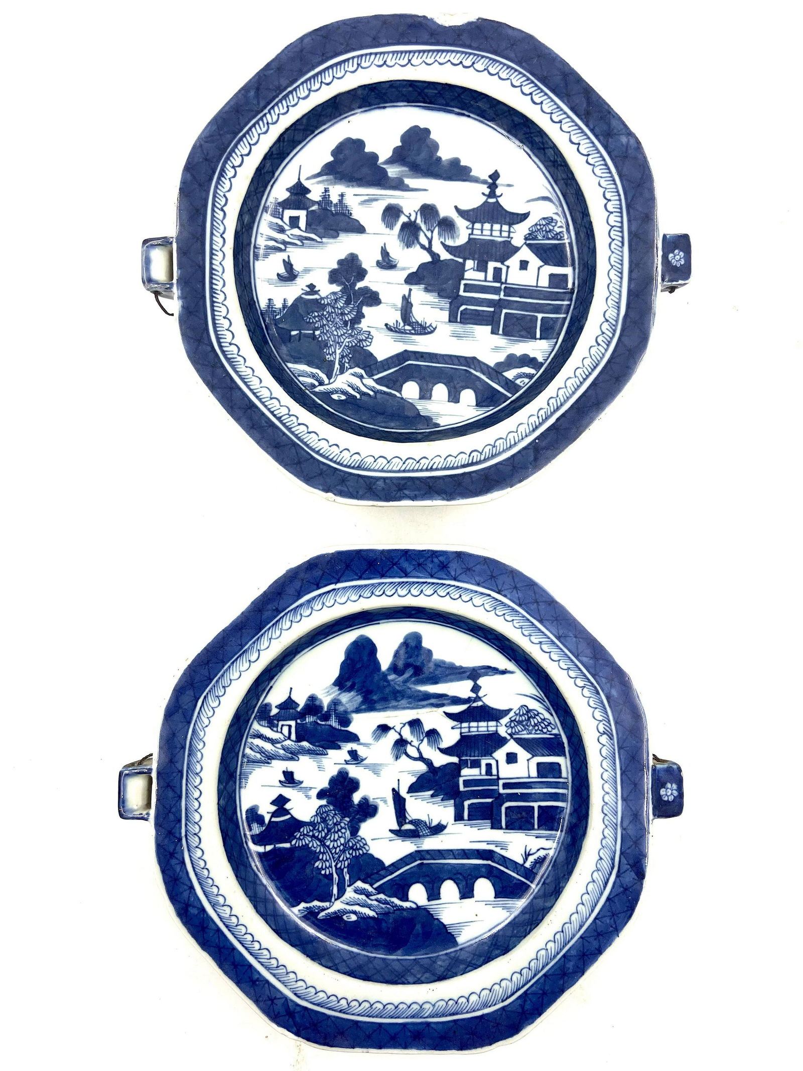 Pair Of Chinese Export Blue & White Canton Dishes 19th (1 of 9)