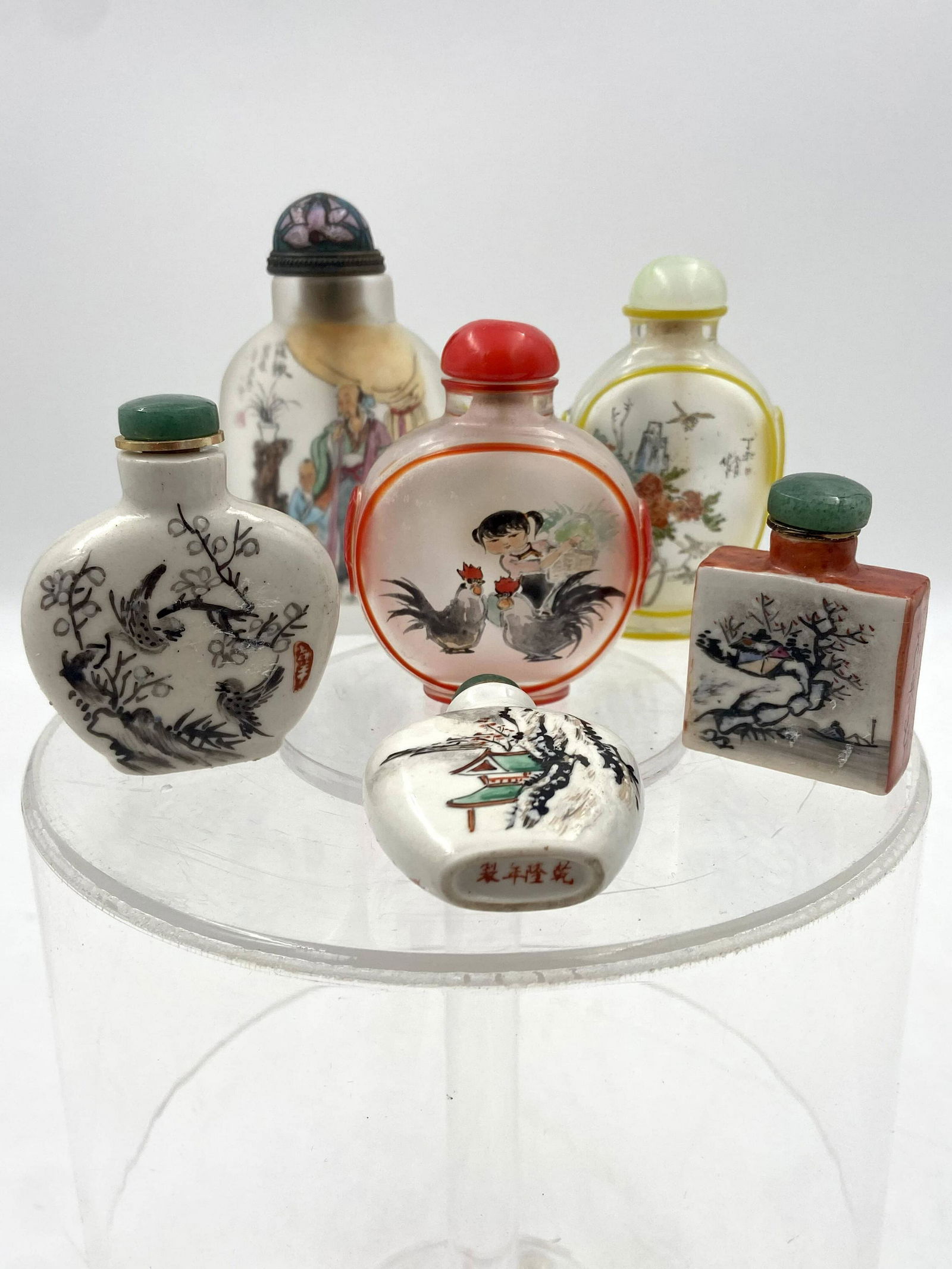 A Collection Of Six Chinese Snuff Bottles (1 of 15)