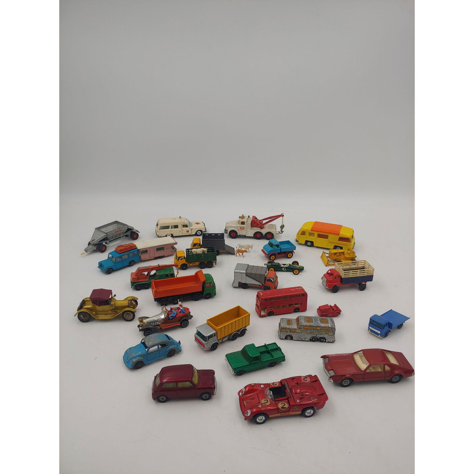 (26) Lot of English Match Cars, Whizzwheels, & HotWheel: (26) Lot of English Match Cars & Whizzwheels. Please carefully read our terms of sale, shipping information, and request any condition reports or photos prior to placing a bid. Any condition statement