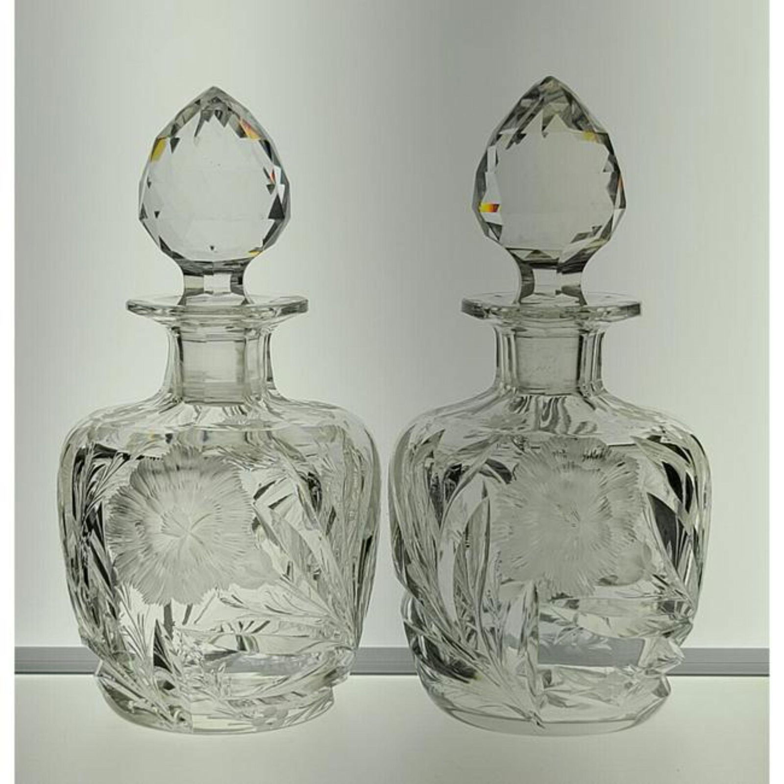 ABP Pair of Cologne Bottles Signed HAWKES GRAVIC GLASS (1 of 16)