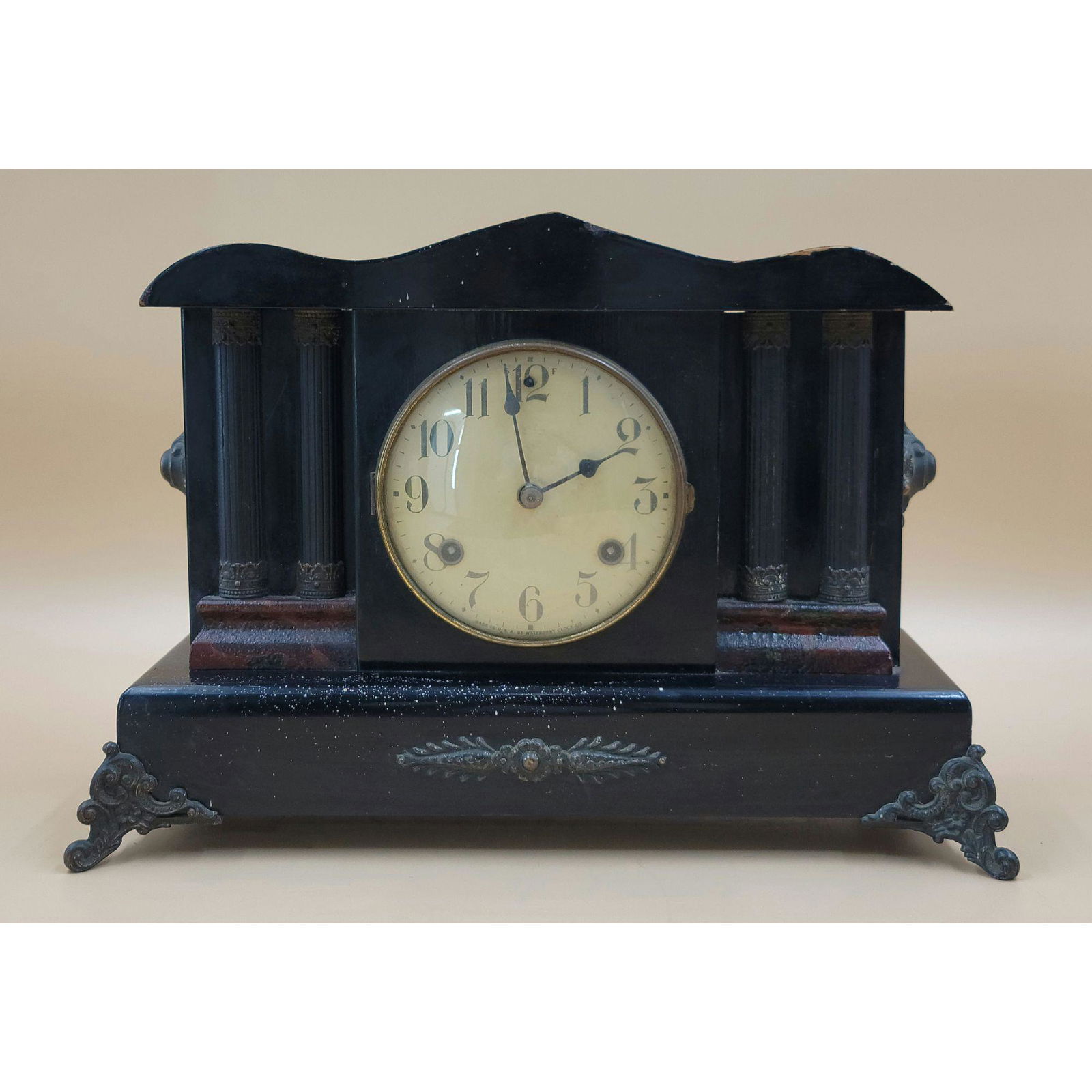 Antique Waterbury Mantle Clock (1 of 10)