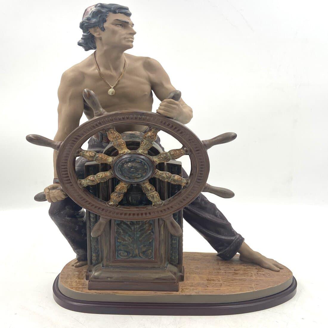 Lladro "Stormy Sea" Retired Porcelain Figure 3554 (1 of 16)