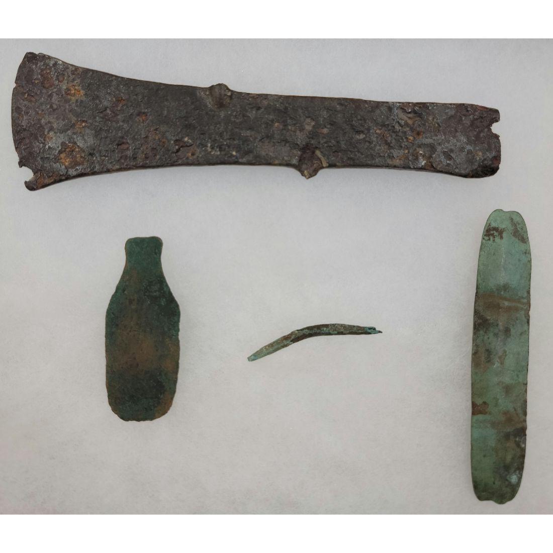 Ancient Scythian Battle Axe Knife & Awl 500-100 BC (1 of 16)