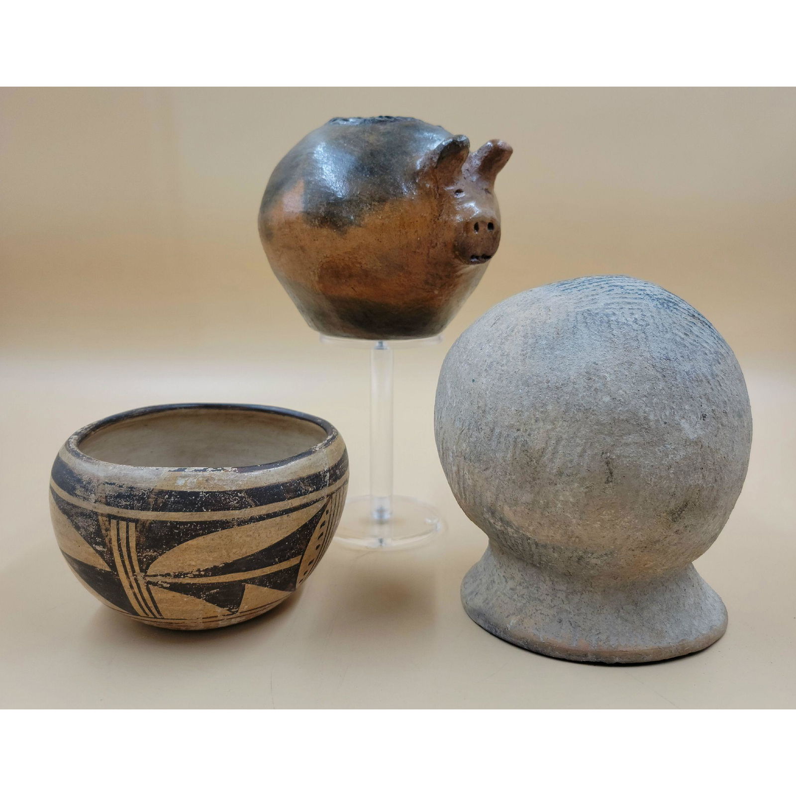 3 Native American Pottery Pots (1 of 18)