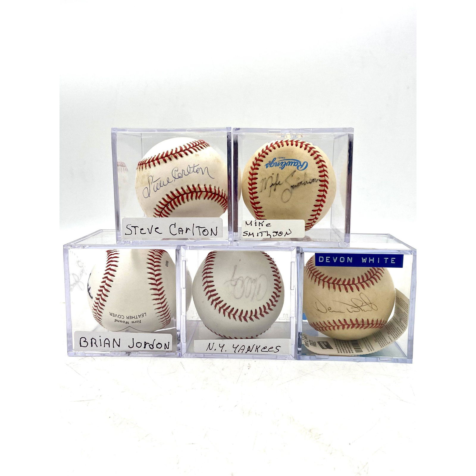 Lot Of 5 Signed MLB Baseballs (1 of 1)