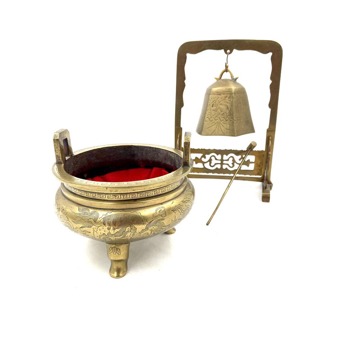 Chinese Bronze Censor With Ceremonial Bronze Gong (1 of 18)