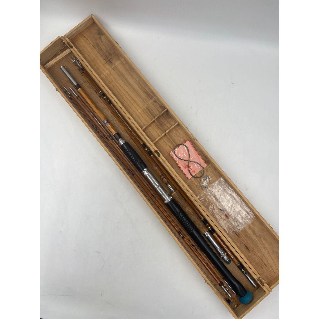 Vintage N.F.T. Nippon Bamboo Fishing Rod With Case (1952??) (1 of 12)
