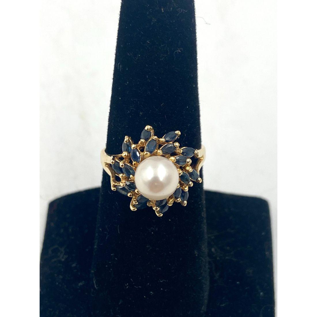 Ladies 14k Gold Ring With Sapphires and 1 Center Pearl (1 of 4)