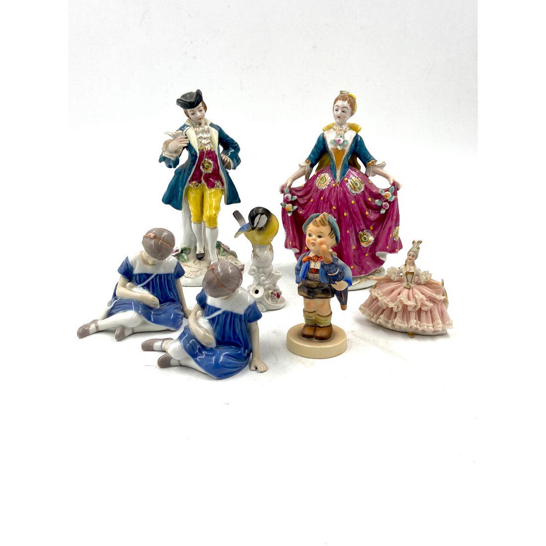 Grouping Of 7 European Porcelain Figurines & Statues (1 of 12)