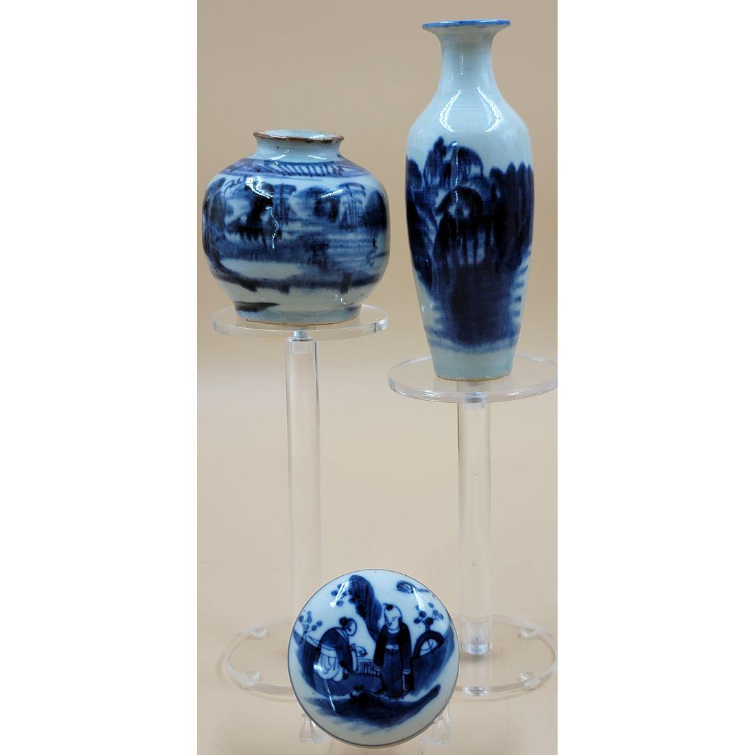 Lot Of 3 Antique Blue And White Porcelain Vases & Paste Box 19th C Ex Horchow Collection (1 of 20)