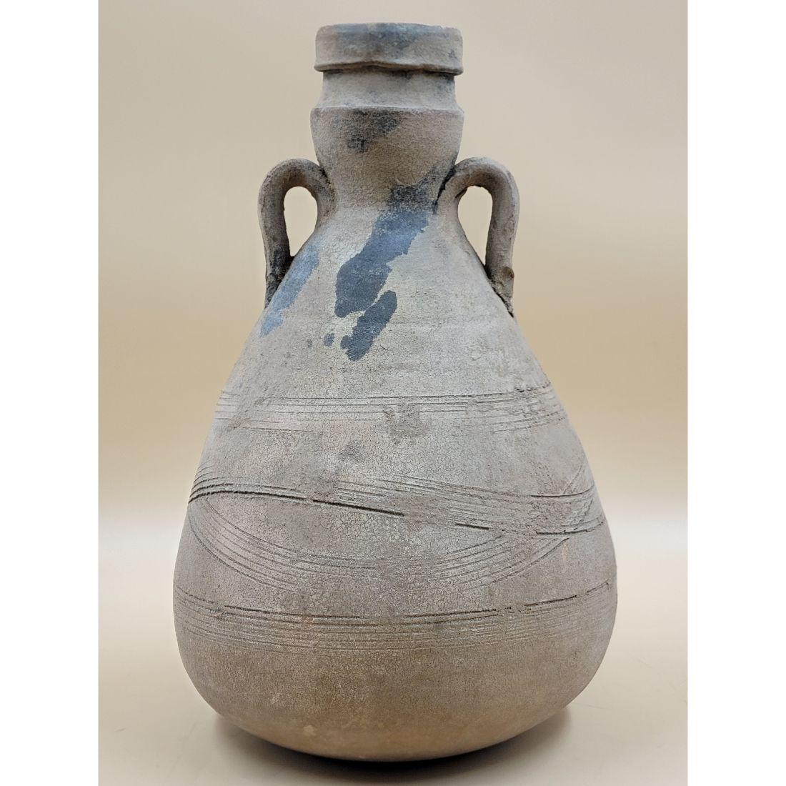 A Roman Amphora With 5th Ave COA (1 of 18)