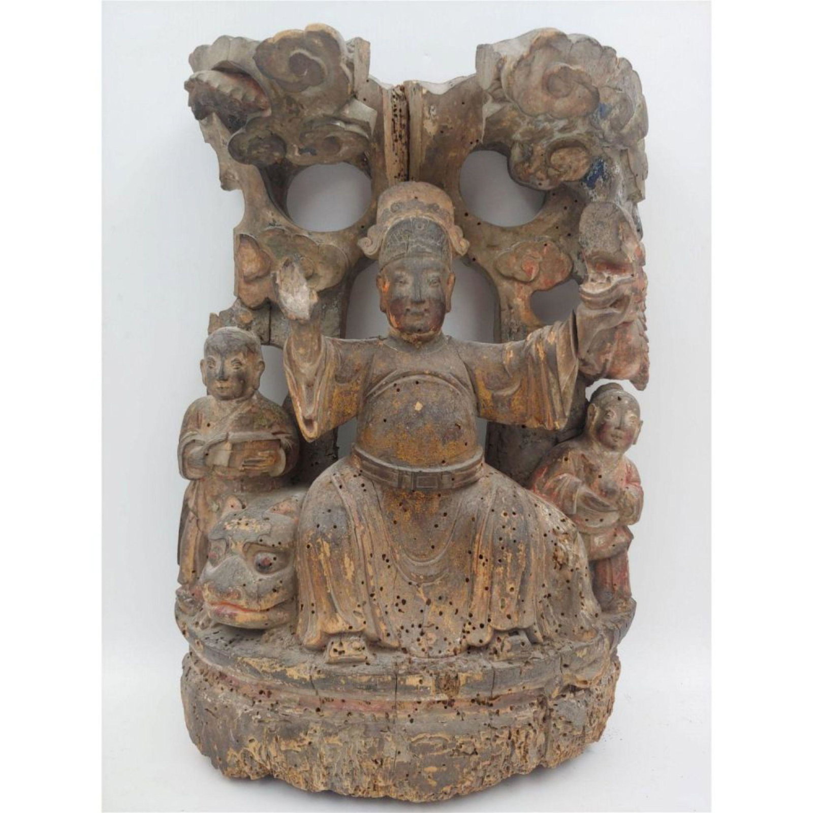 Fine and very Early Chinese Carved Tao Deity, Ming Dynasty?: Rare Chinese woodcarving of a Tao deity, possibly dating to the Ming Dynasty. A very old shrine figure with a pocket cut in the back to contain prayers. The genuine article found at a massive estate i