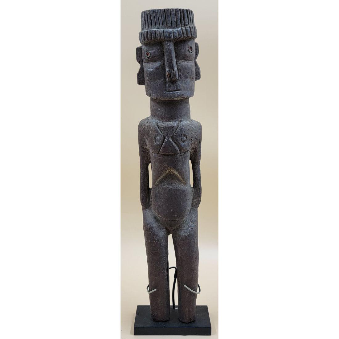 A Very Early Antique Tribal Wooden Figure, Possibly Moai Easter Island? (1 of 20)