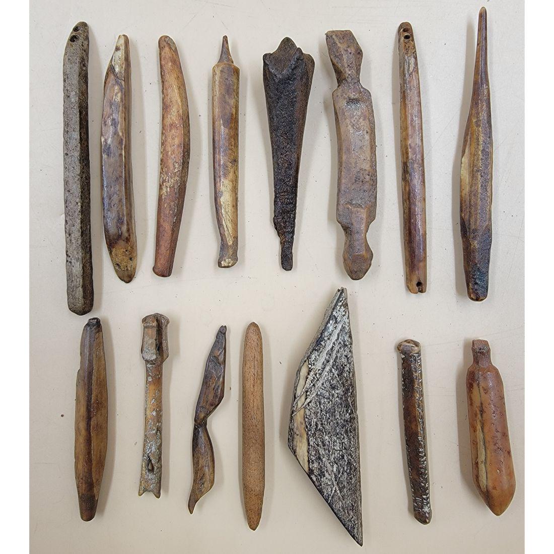 A Grouping Of Eskimo Alaskan / Inuit Implements / Tools (15) (1 of 17)