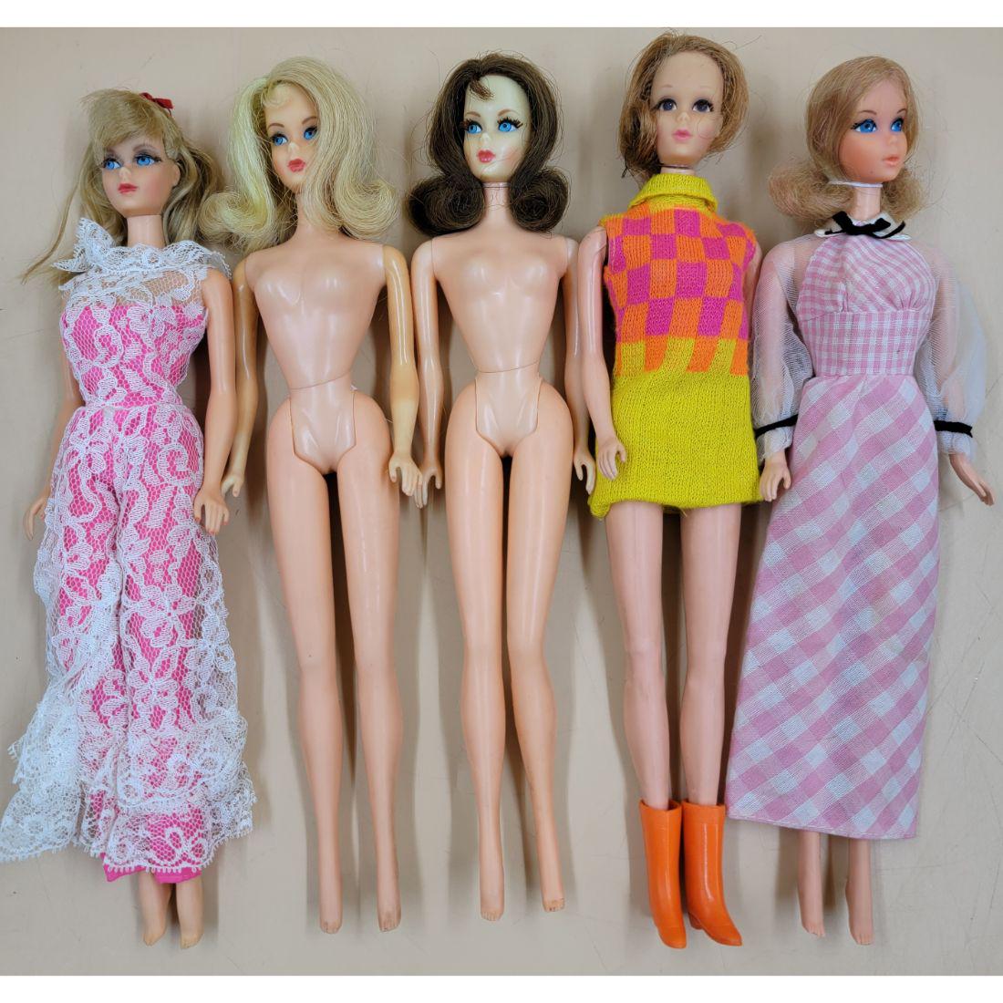 Vintage Barbie Doll Lot (1 of 20)
