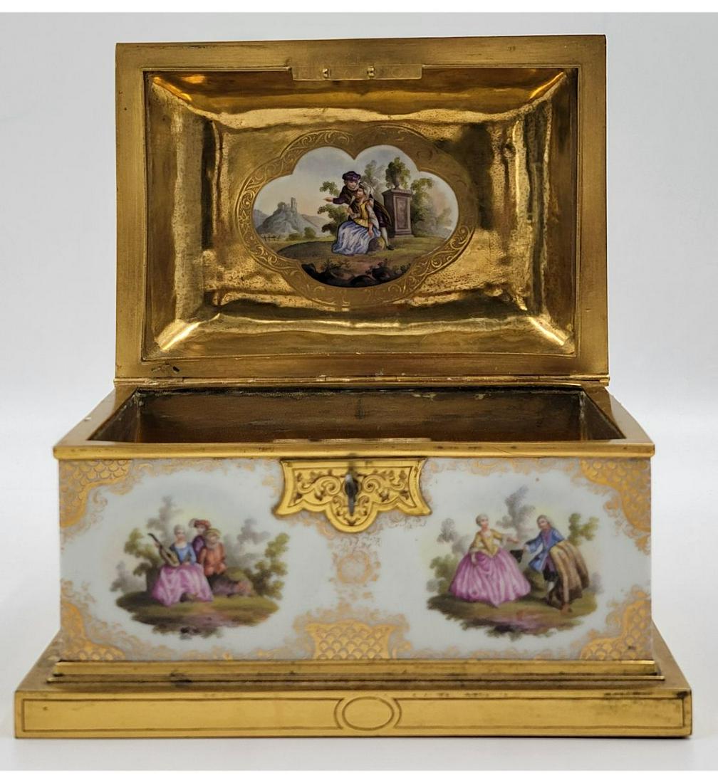 A Very Fine Quality French Sevres Style Dresser Box 19th C (1 of 14)