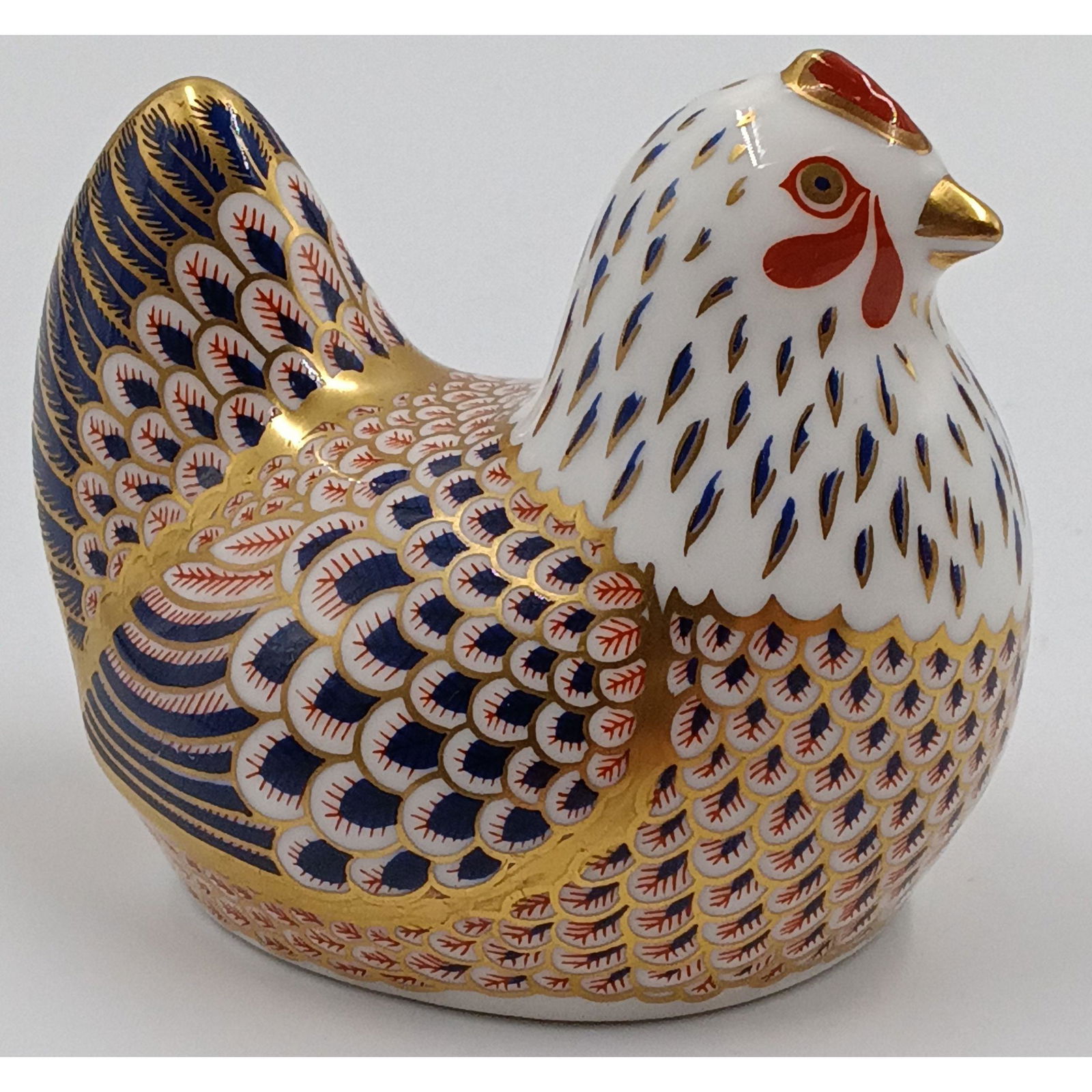A Very Fine Royal Crown Derby Paperweight With Gold Stopper "Chicken" (1 of 5)